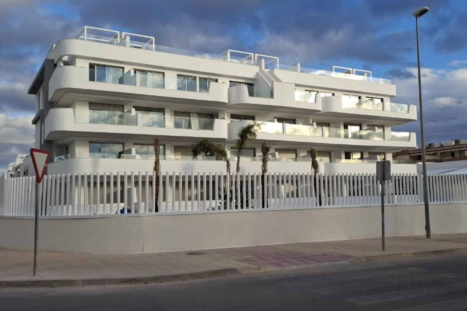 New Build - apartment - Cabo Roig