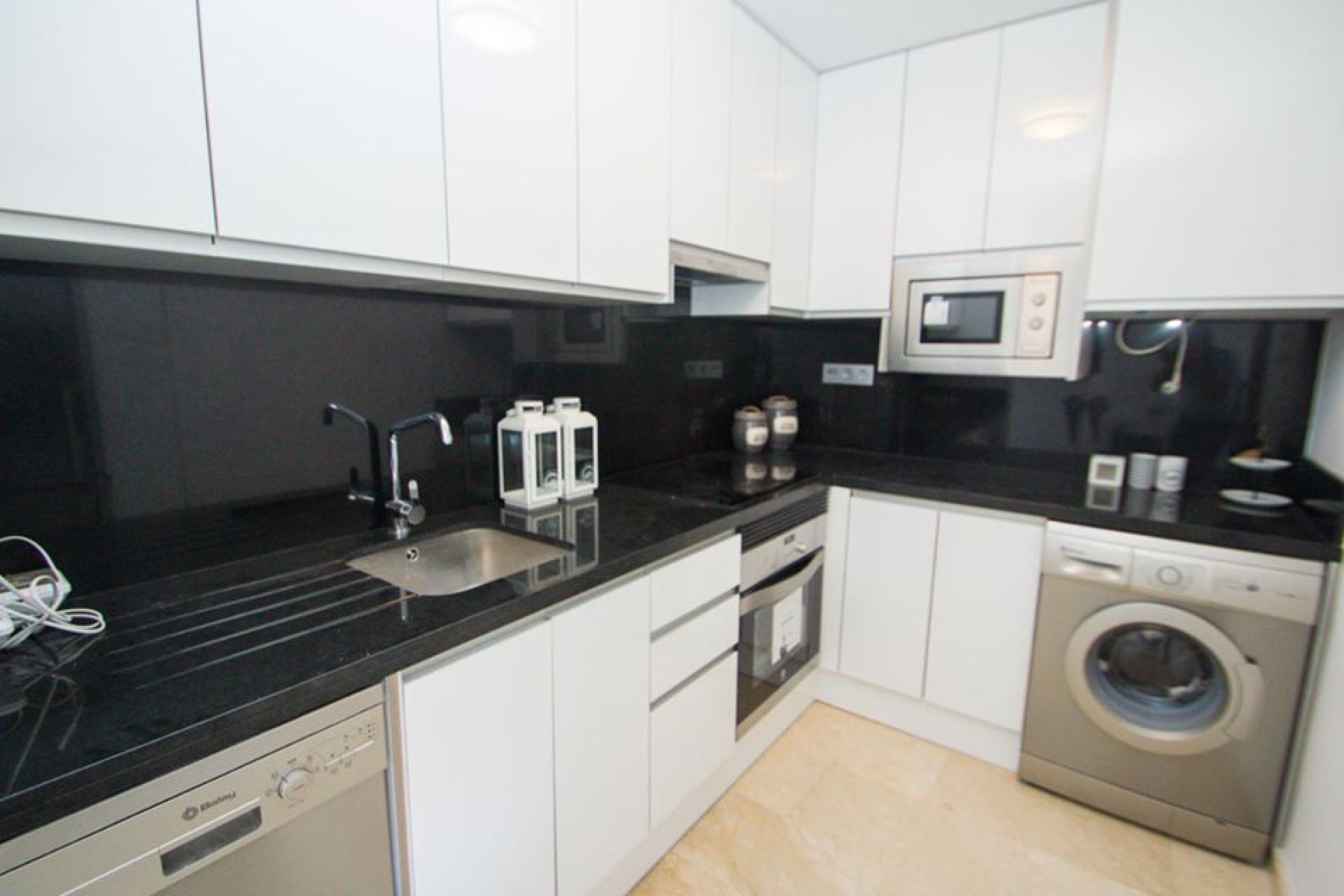 New Build - apartment - Res. Las Filipinas