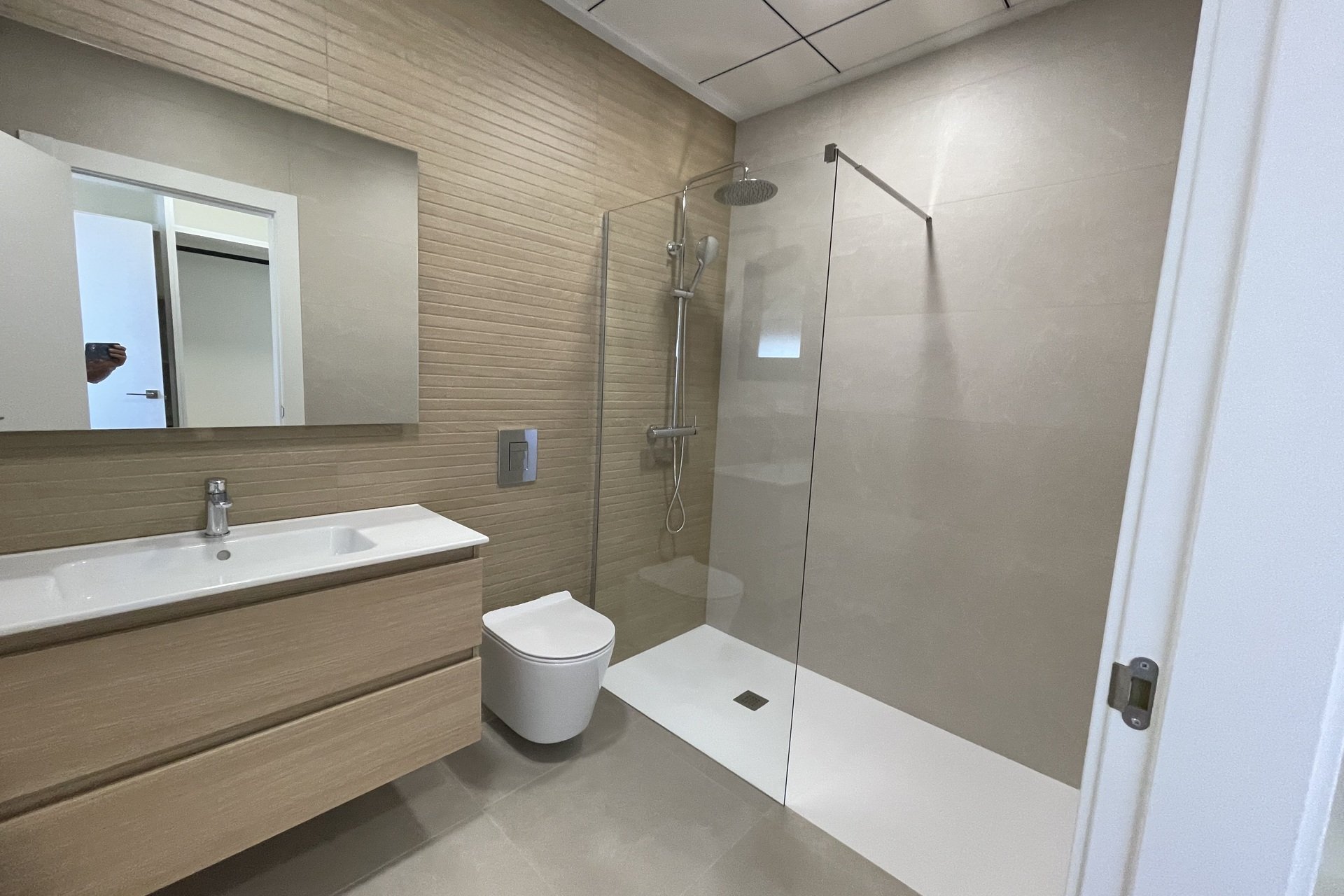 New Build - detached - Heredades