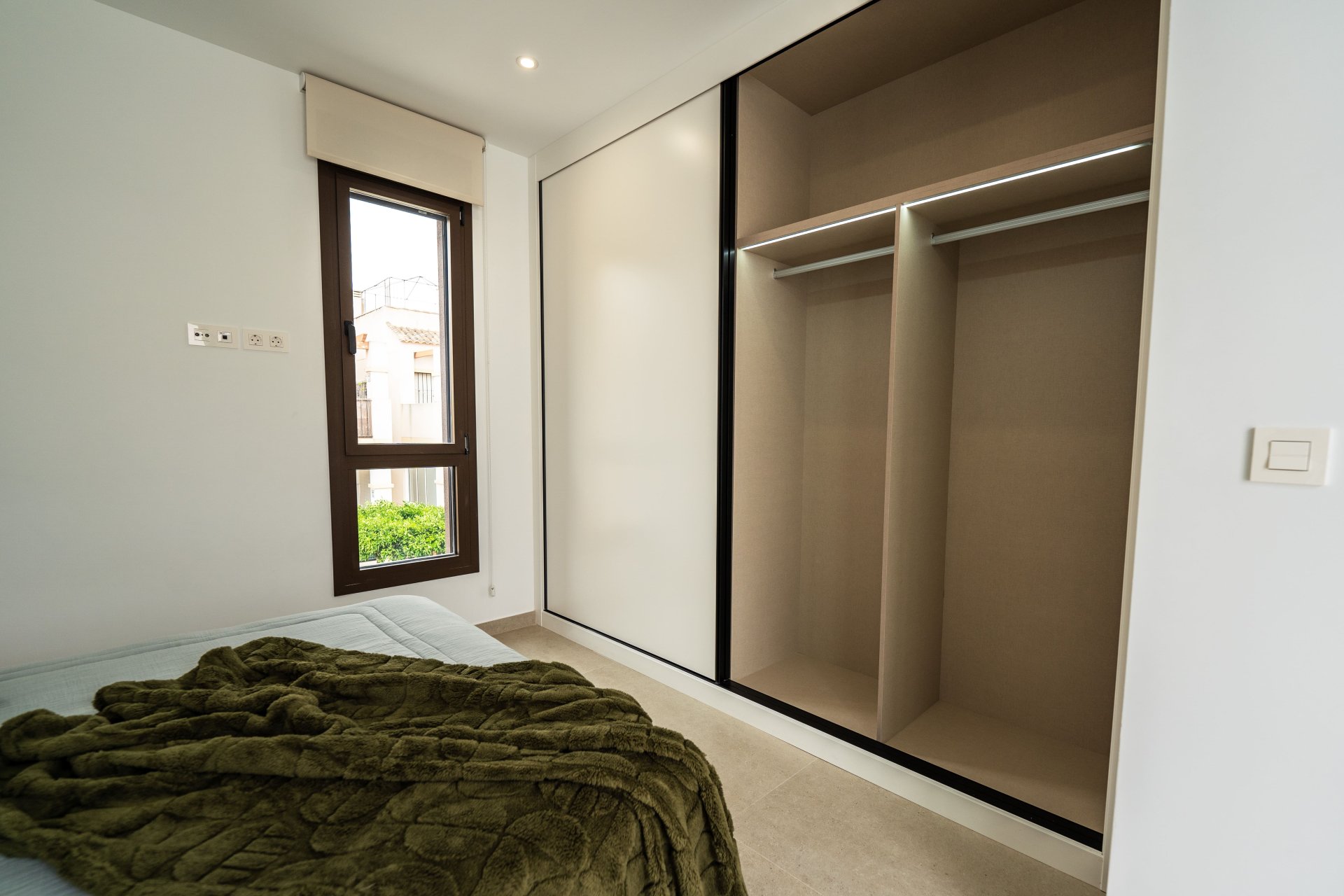New Build - detached - Heredades