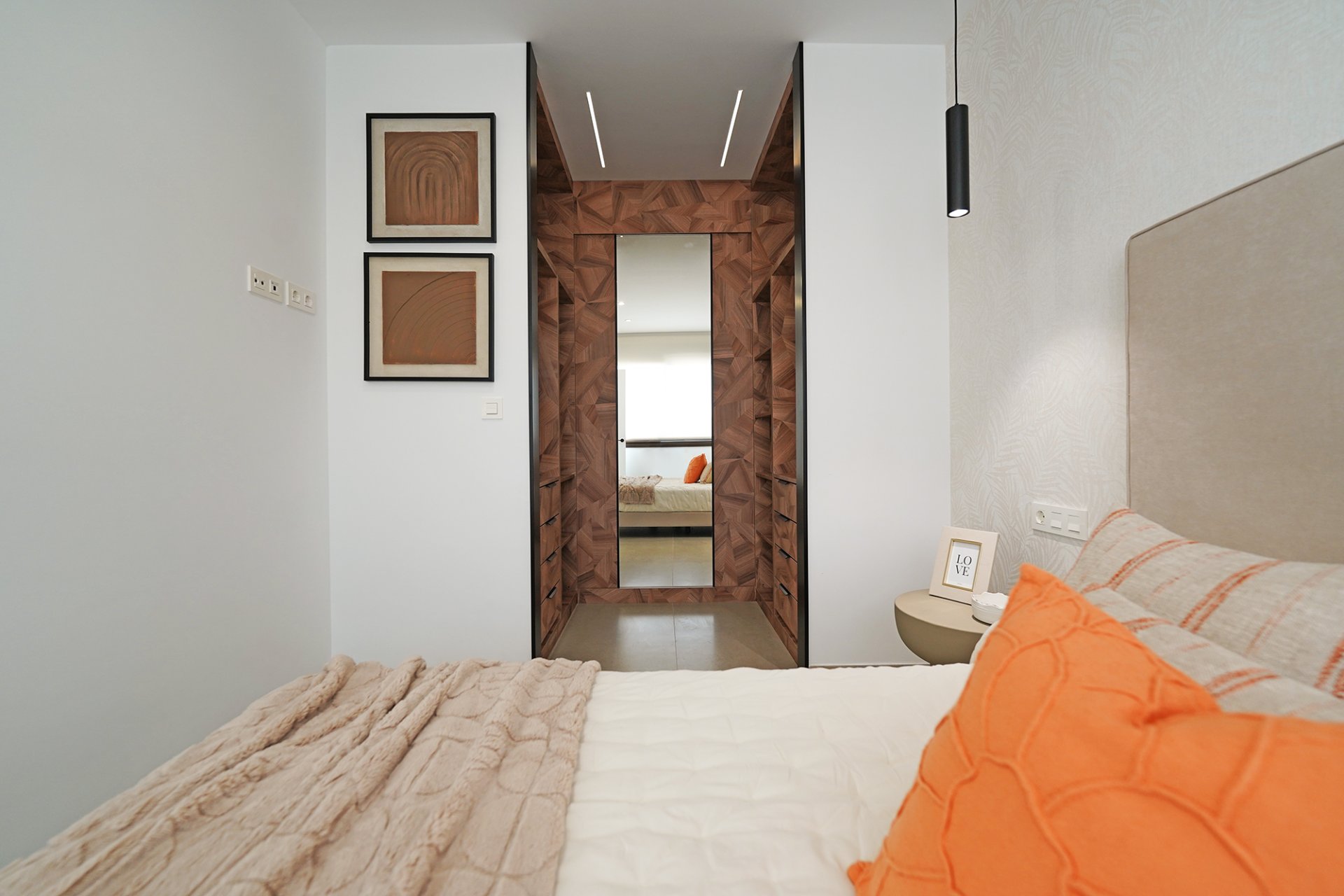 New Build - detached - Heredades