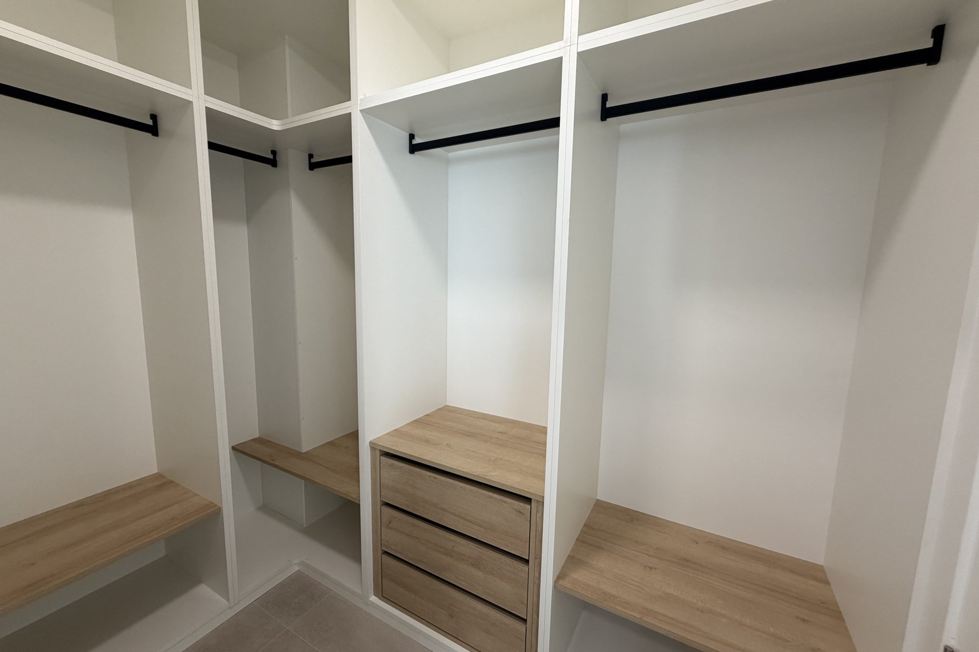 New Build - detached - Heredades