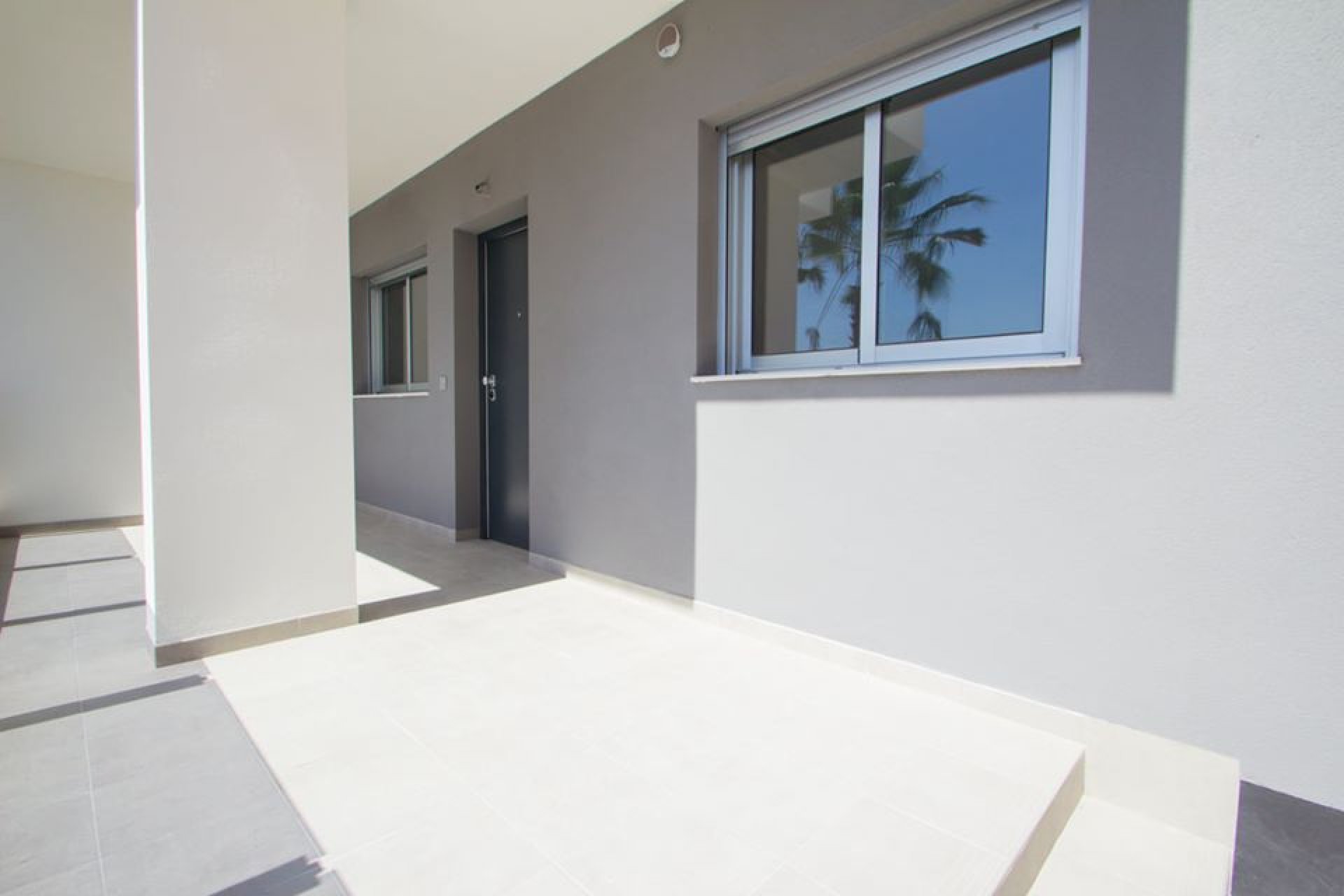 New Build - Penthouse - Res. Las Filipinas