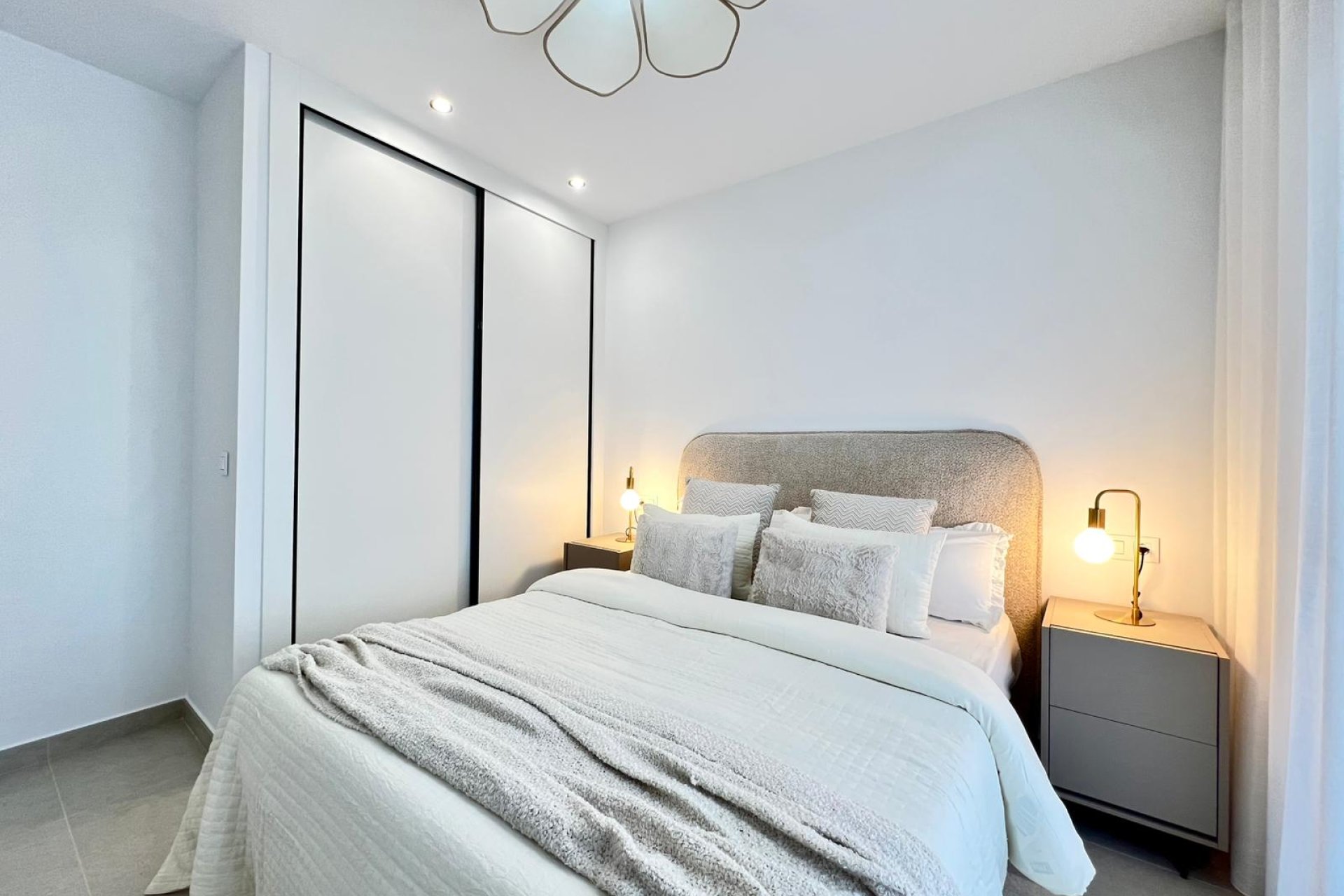 New Build - terraced - Benferri