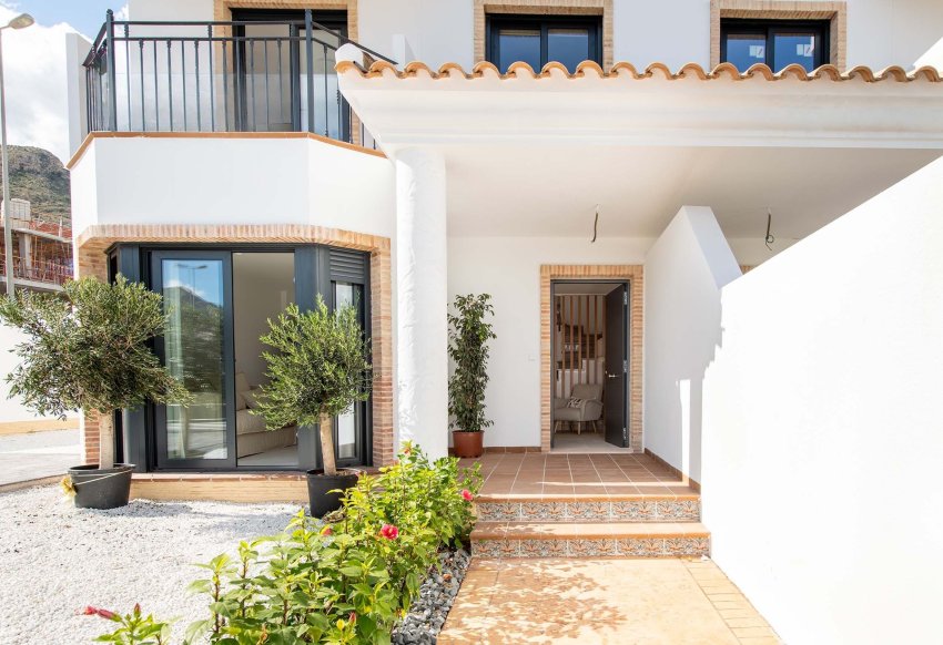 New Build - terraced - Cox