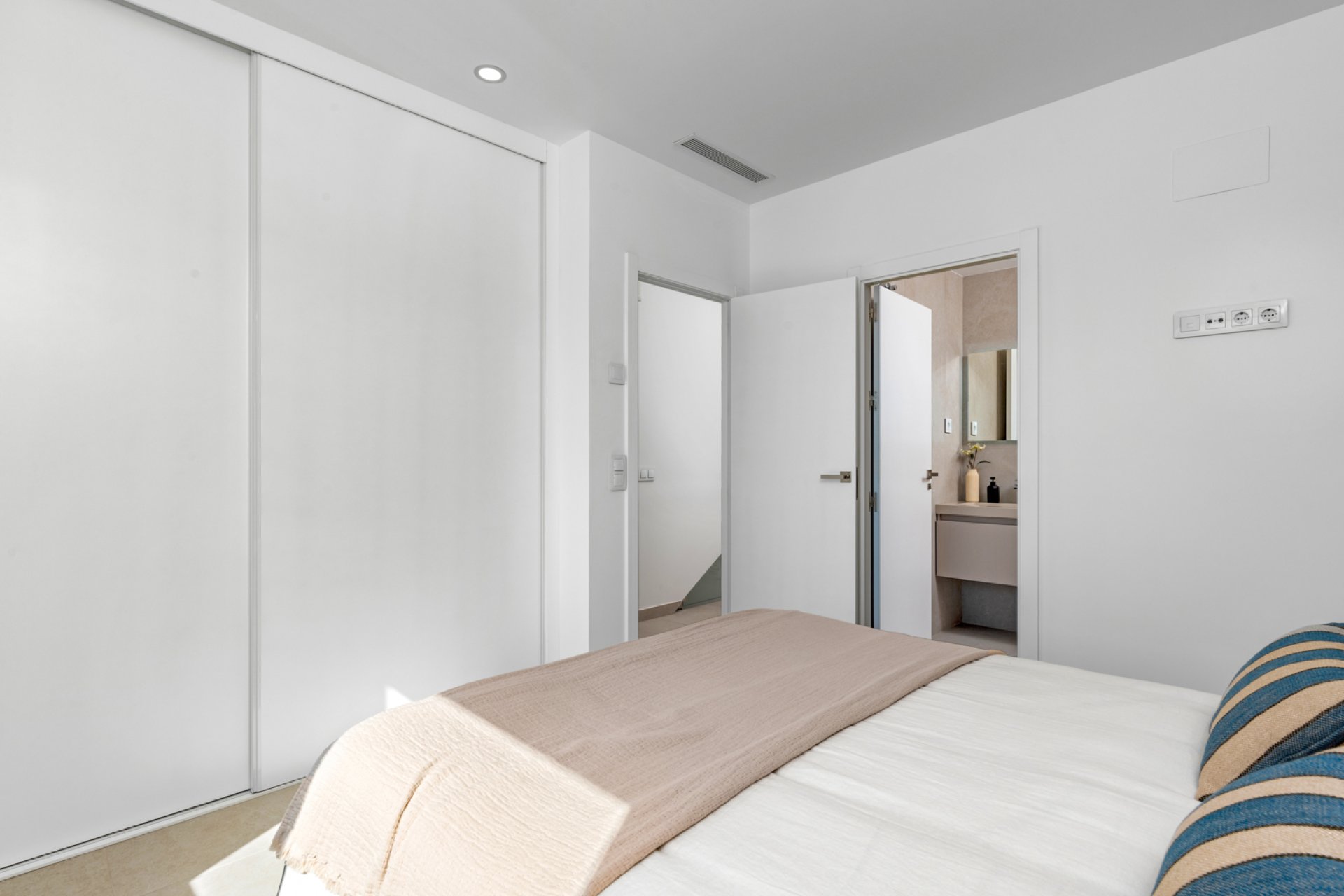 New Build - Villa - Mil Palmeras