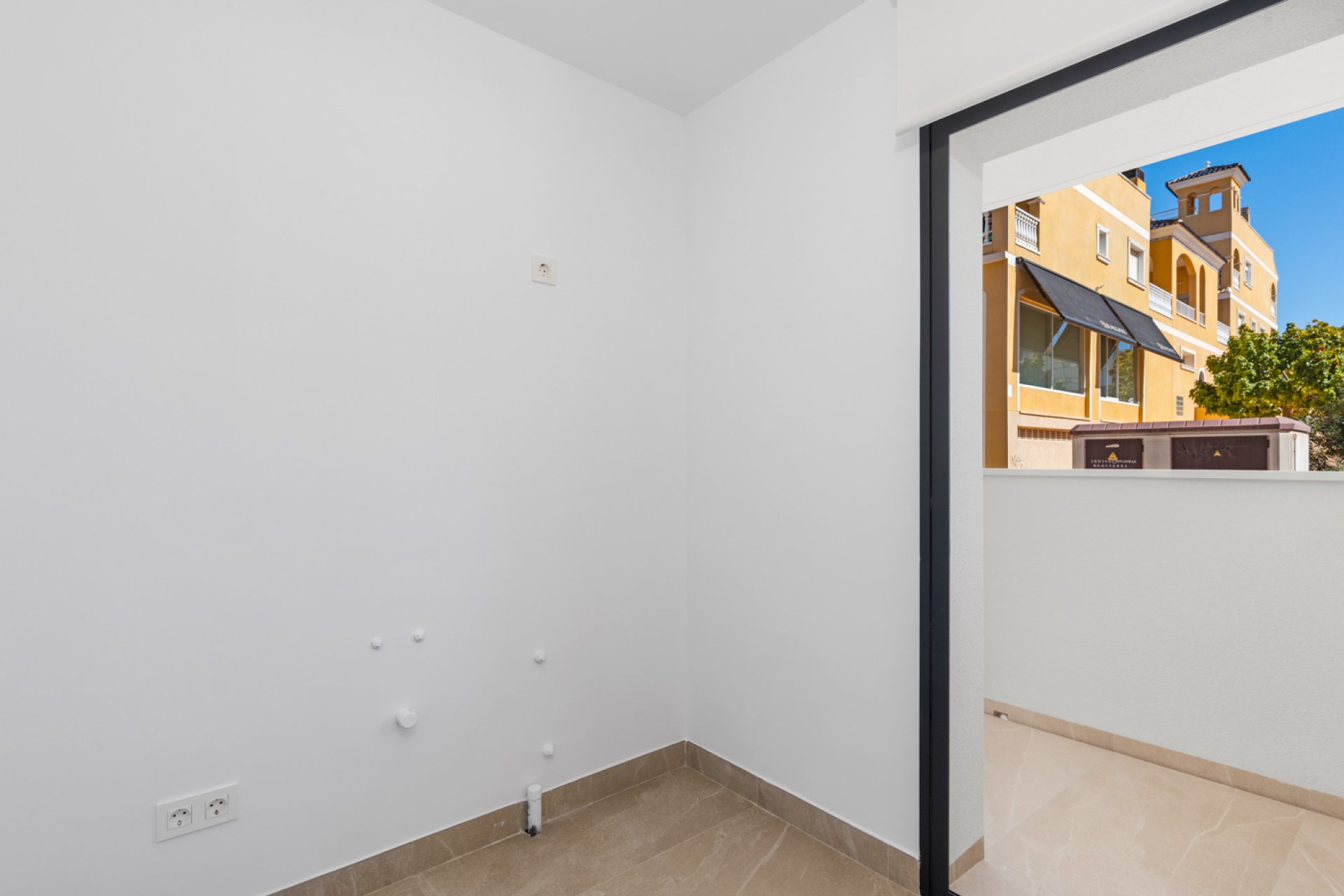 Новое здание - apartment - Benijofar