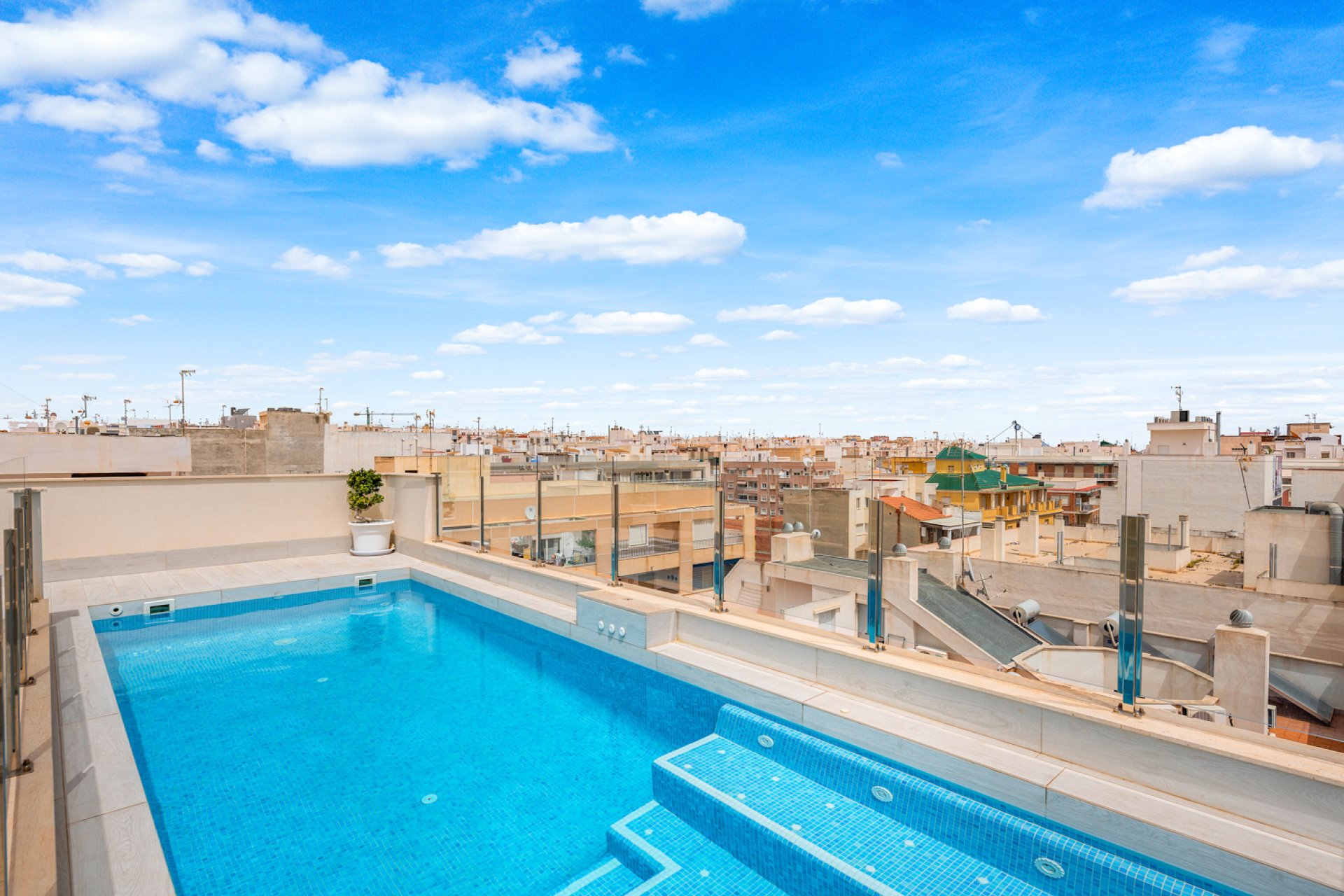 Новое здание - apartment - Torrevieja