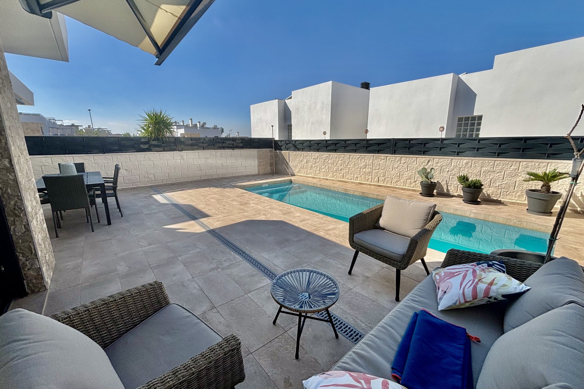 Новое здание - detached - Benijofar