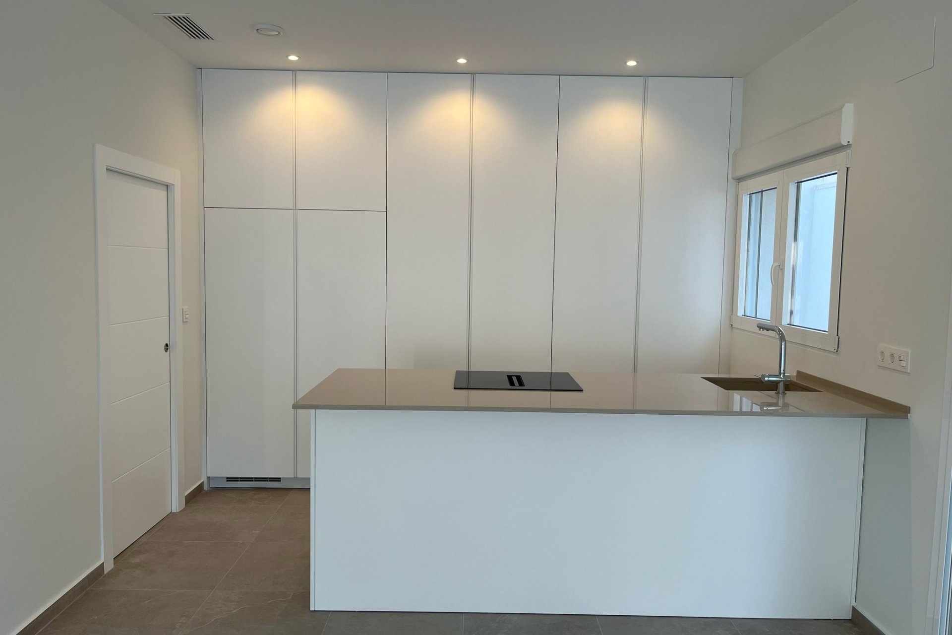 Новое здание - detached - La Romana