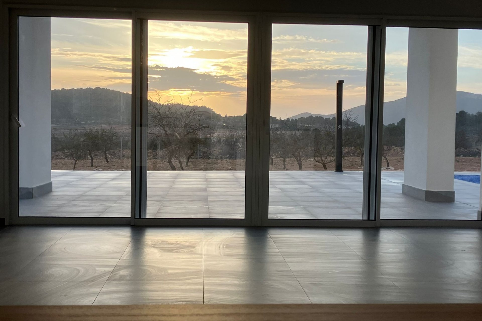 Новое здание - detached - Pinoso