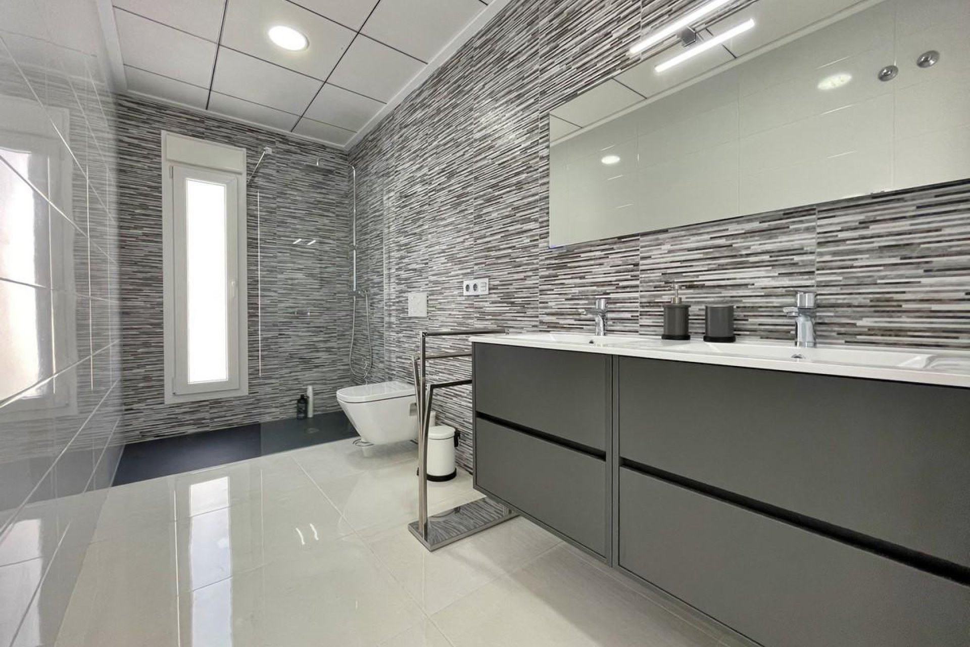 Новое здание - detached - Rafal