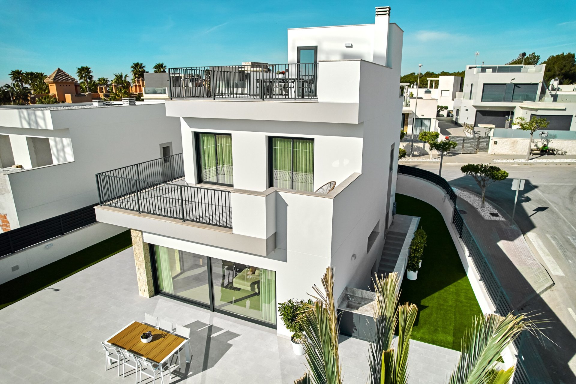 Новое здание - detached - San Miguel de Salinas