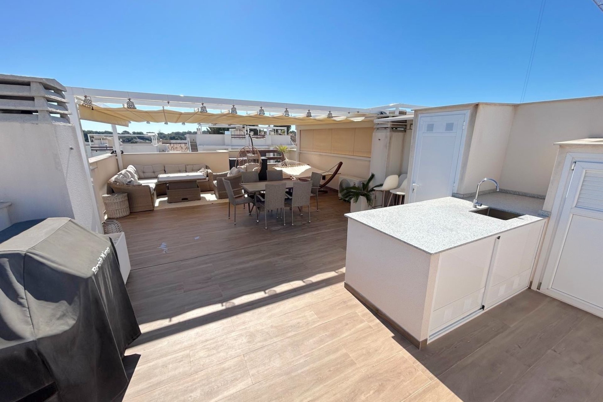 Новое здание - ground-floor - Torrevieja