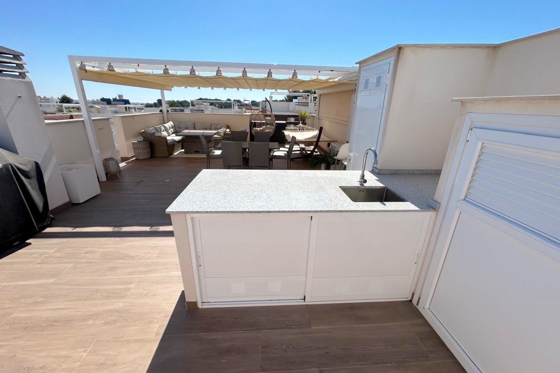 Новое здание - ground-floor - Torrevieja