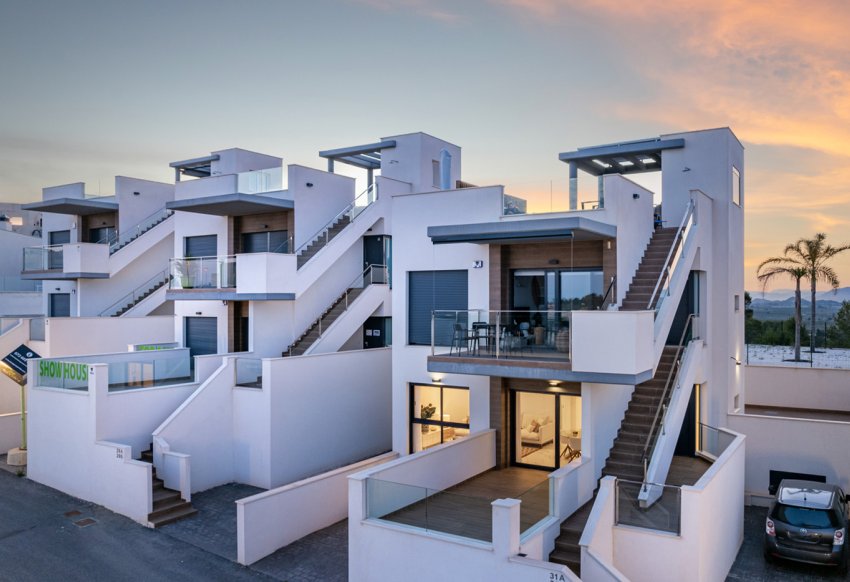 Новое здание - high-bungalow - San Miguel de Salinas