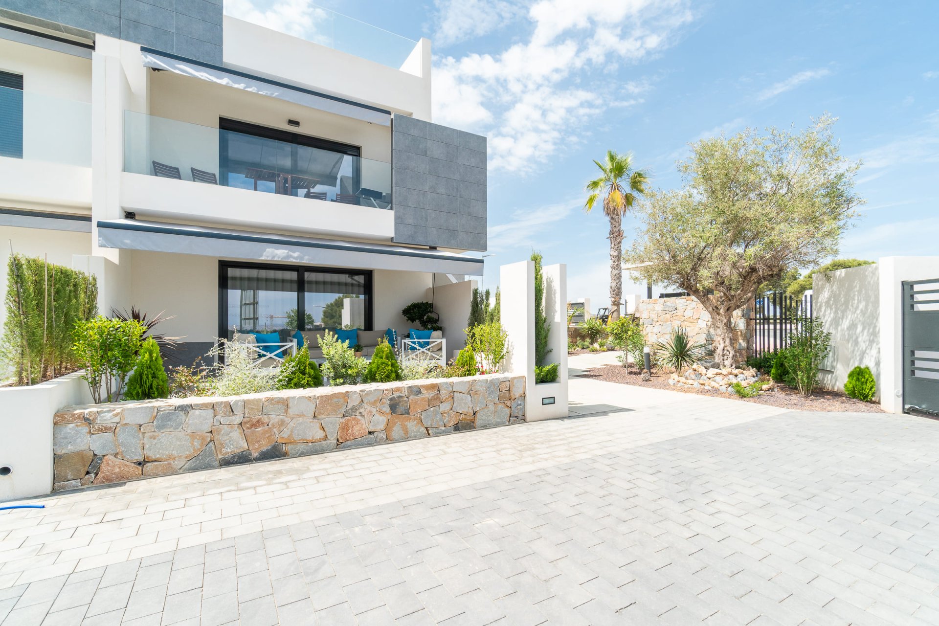 Новое здание - high-bungalow - Torrevieja