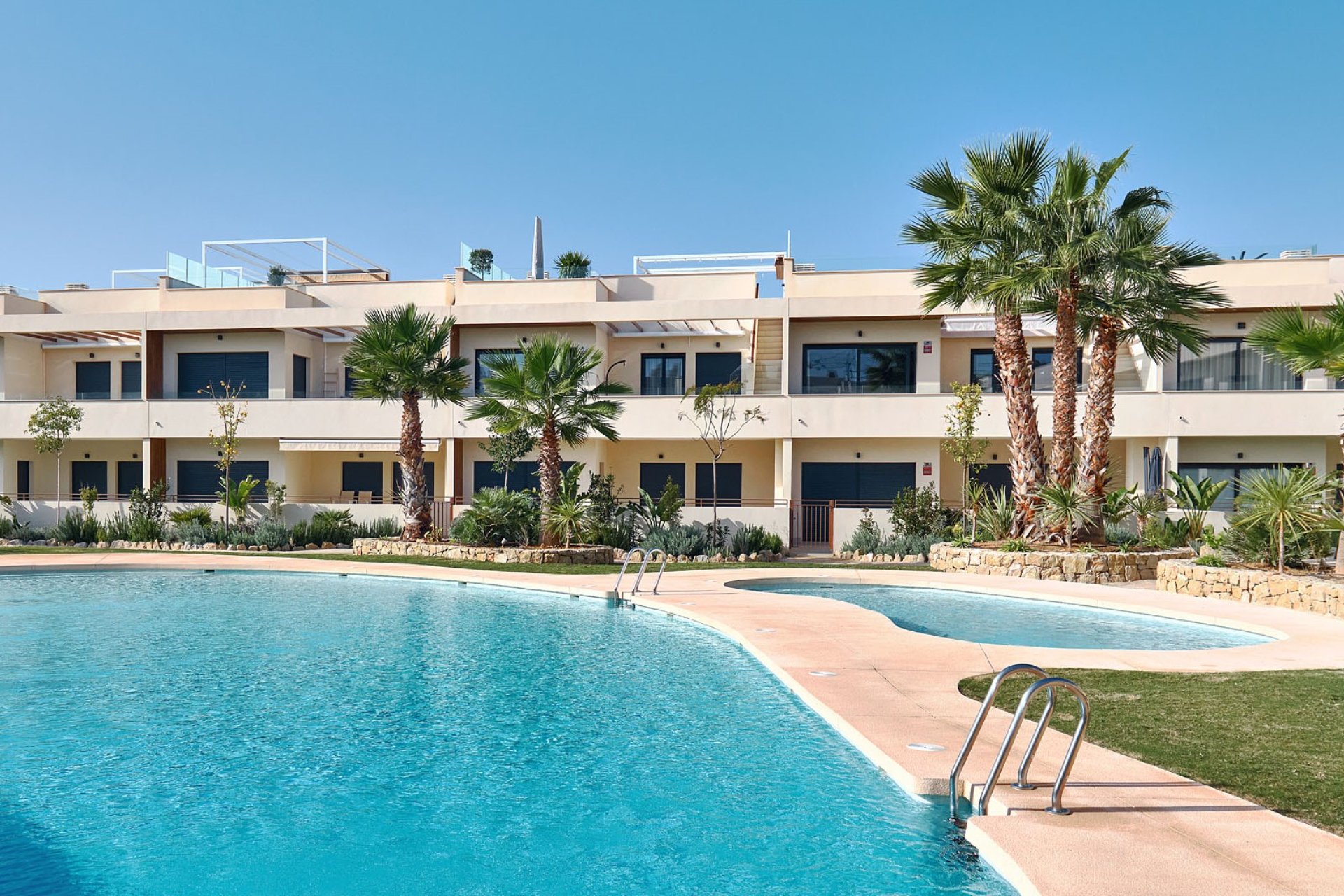 Новое здание - high-bungalow - Torrevieja