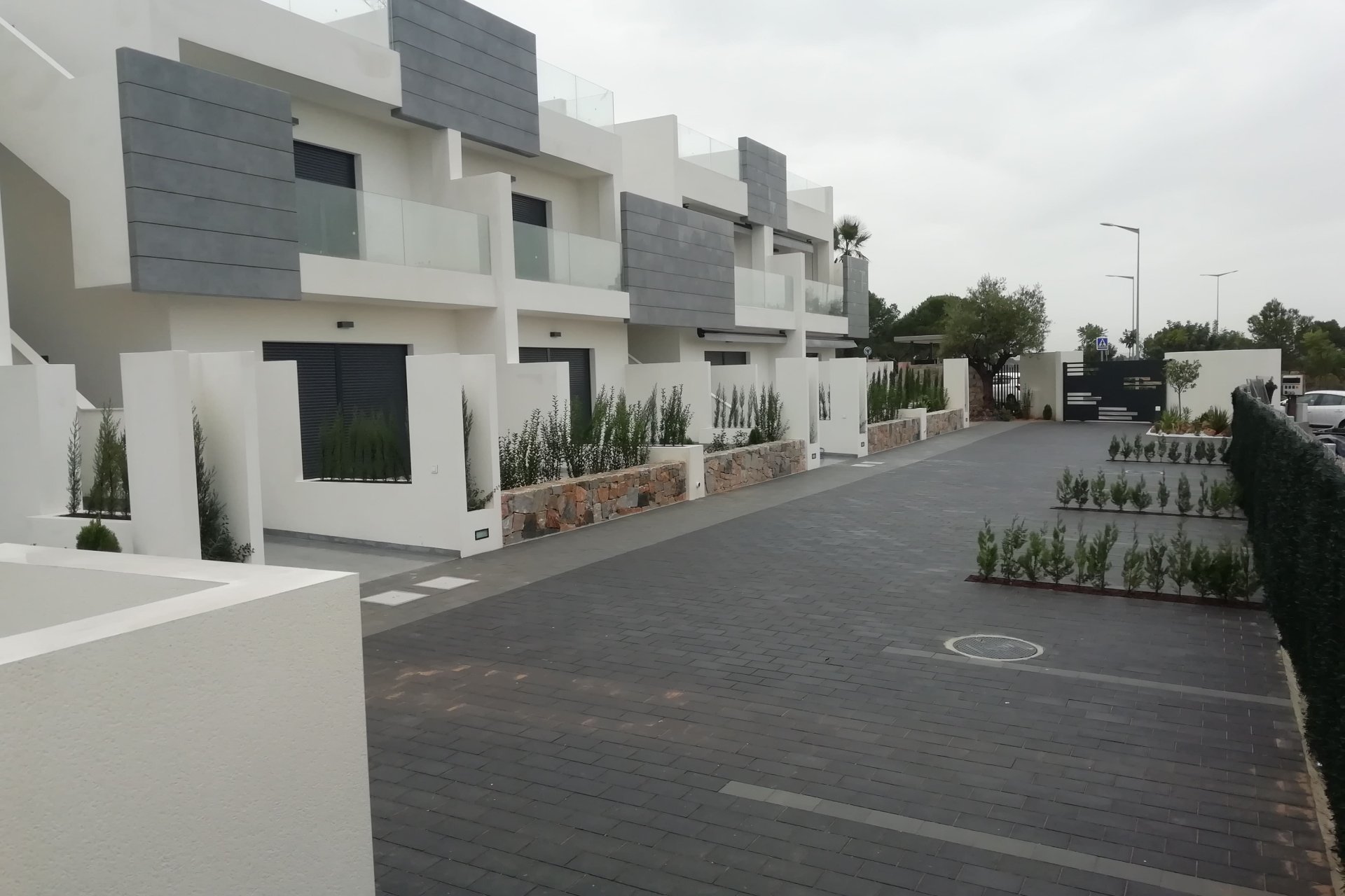 Новое здание - high-bungalow - Torrevieja