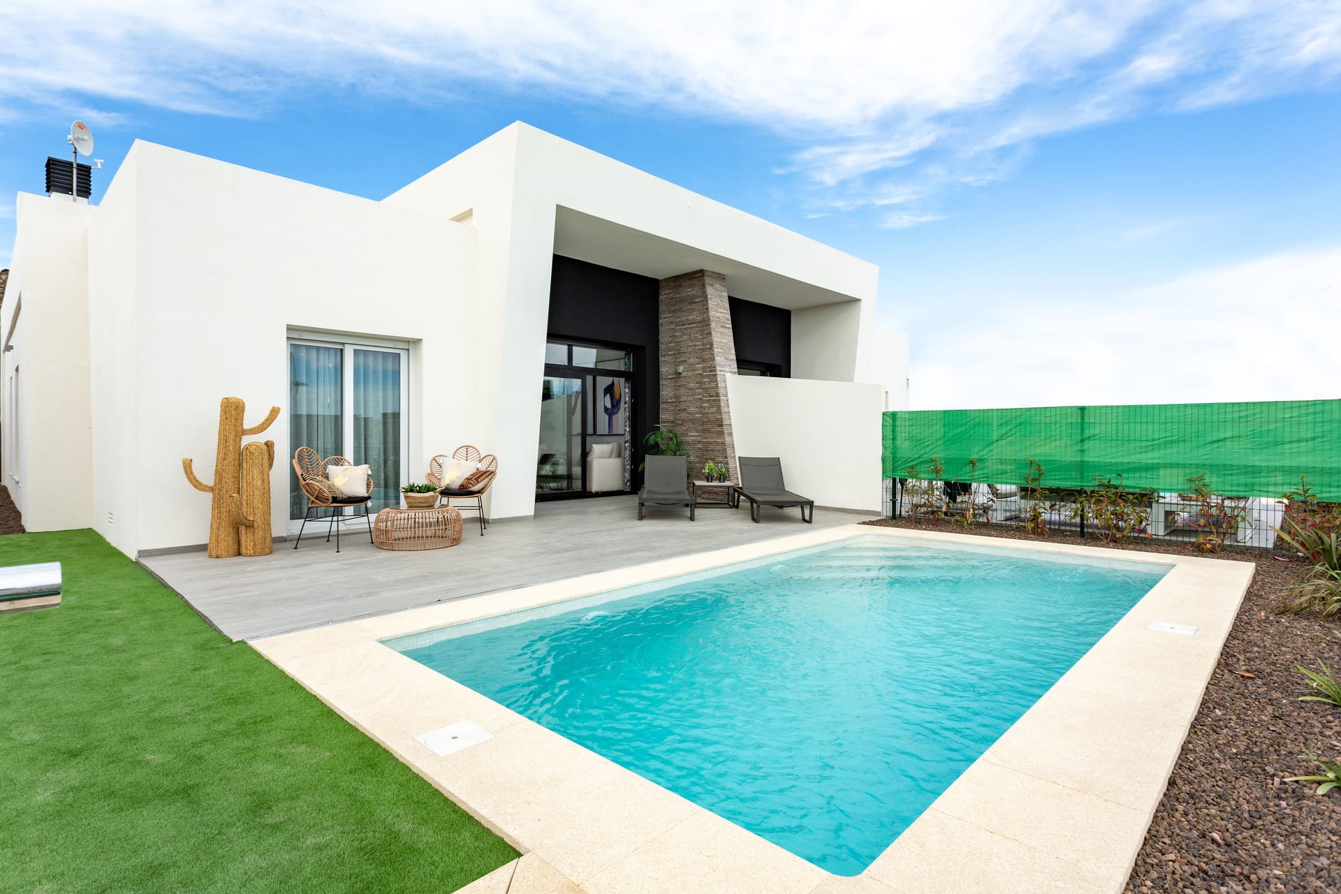 Новое здание - low-bungalow - Algorfa