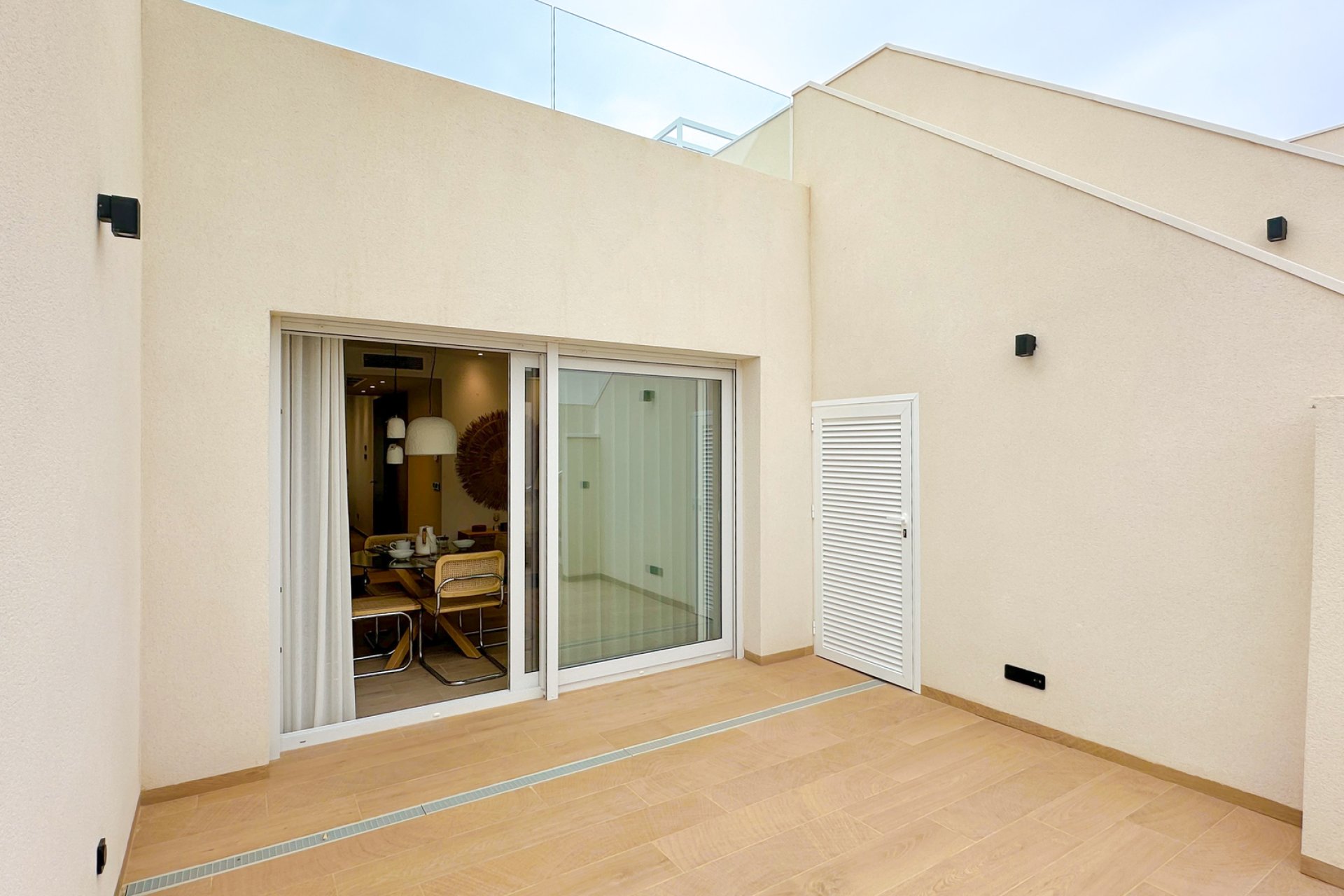 Новое здание - low-bungalow - Algorfa