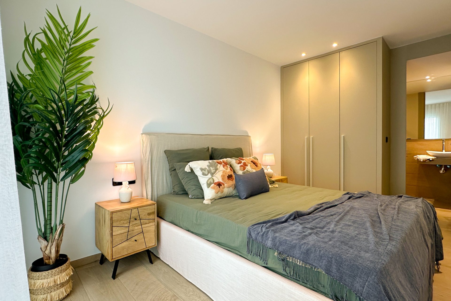 Новое здание - low-bungalow - Algorfa