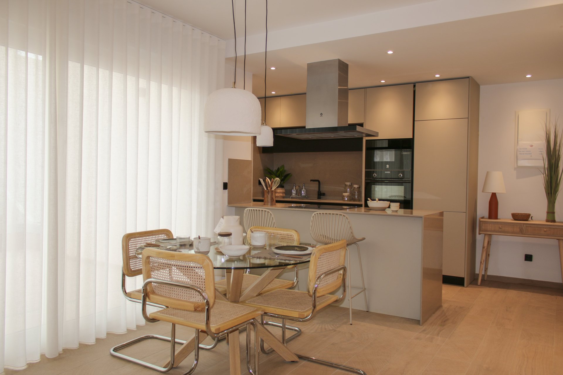 Новое здание - low-bungalow - Algorfa