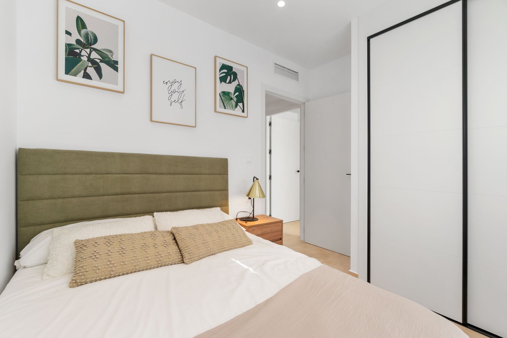 Новое здание - low-bungalow - Torrevieja