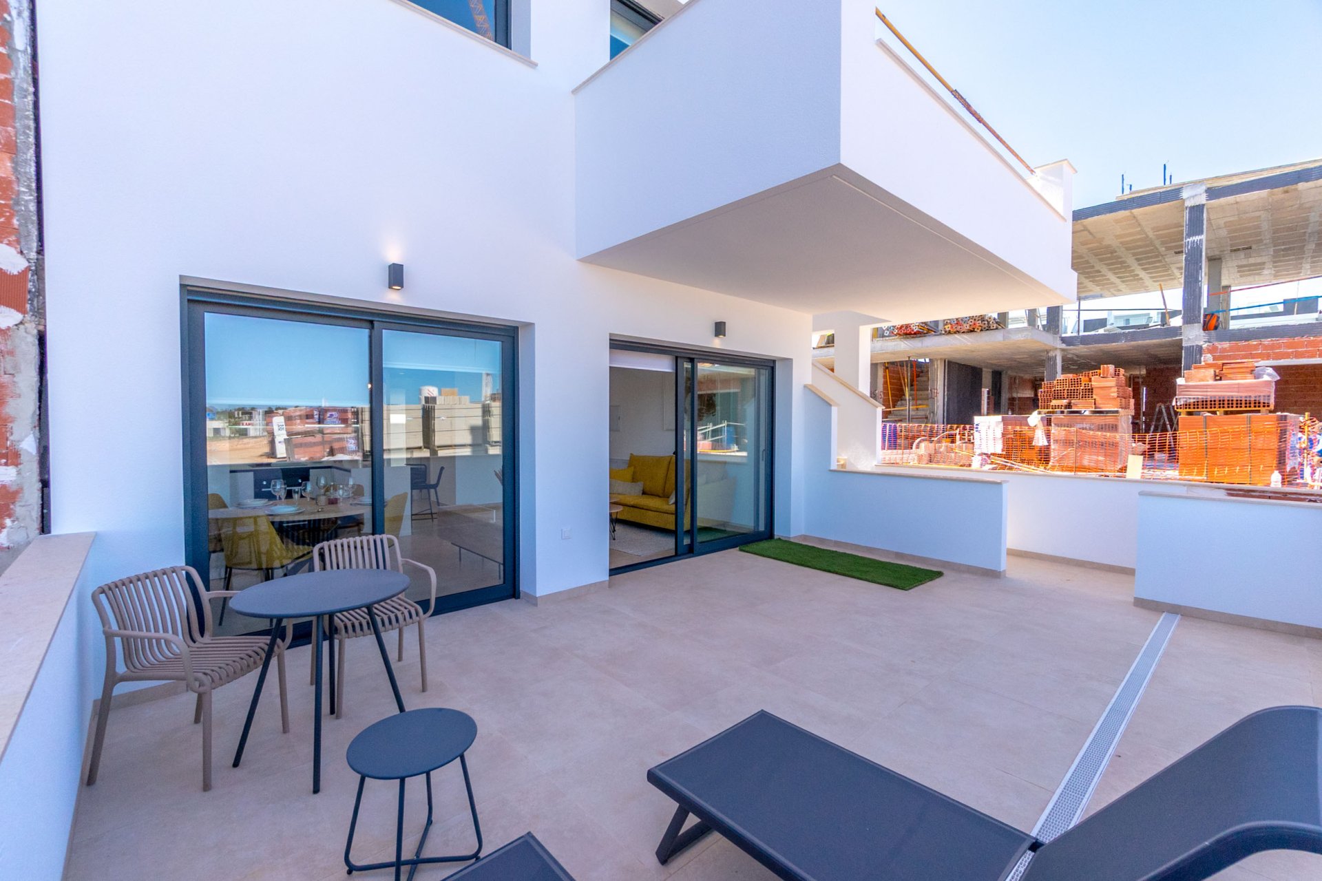 Новое здание - low-bungalow - Torrevieja