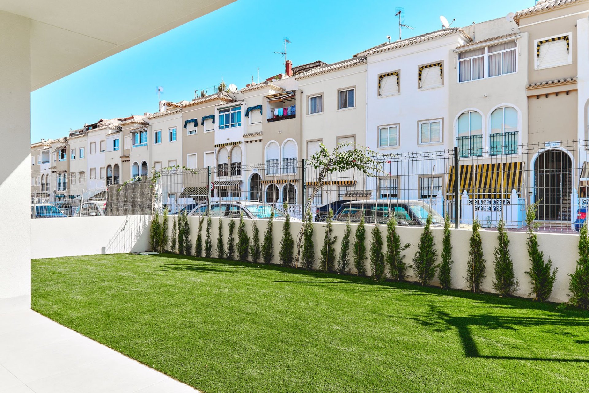 Новое здание - low-bungalow - Torrevieja
