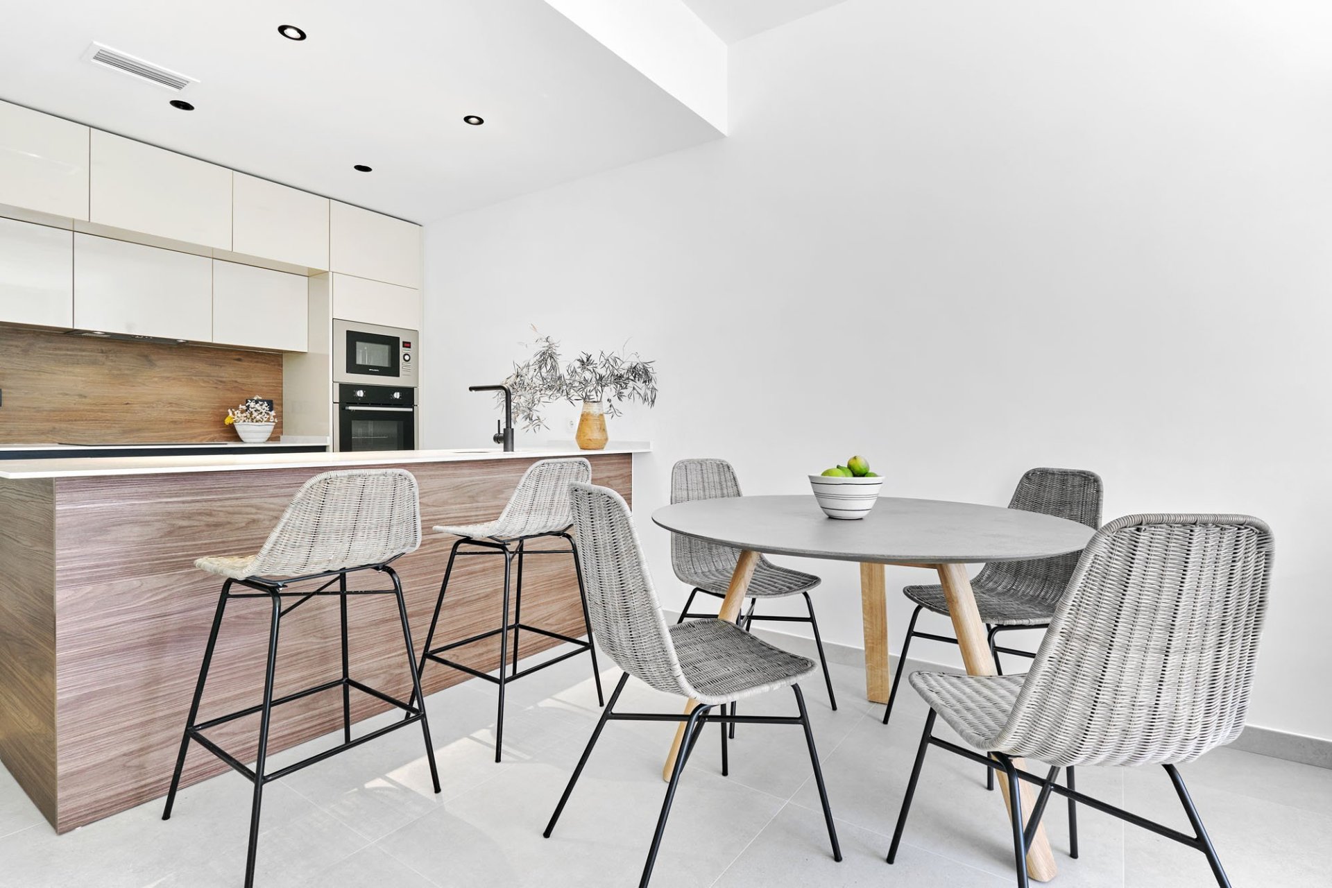 Новое здание - low-bungalow - Torrevieja