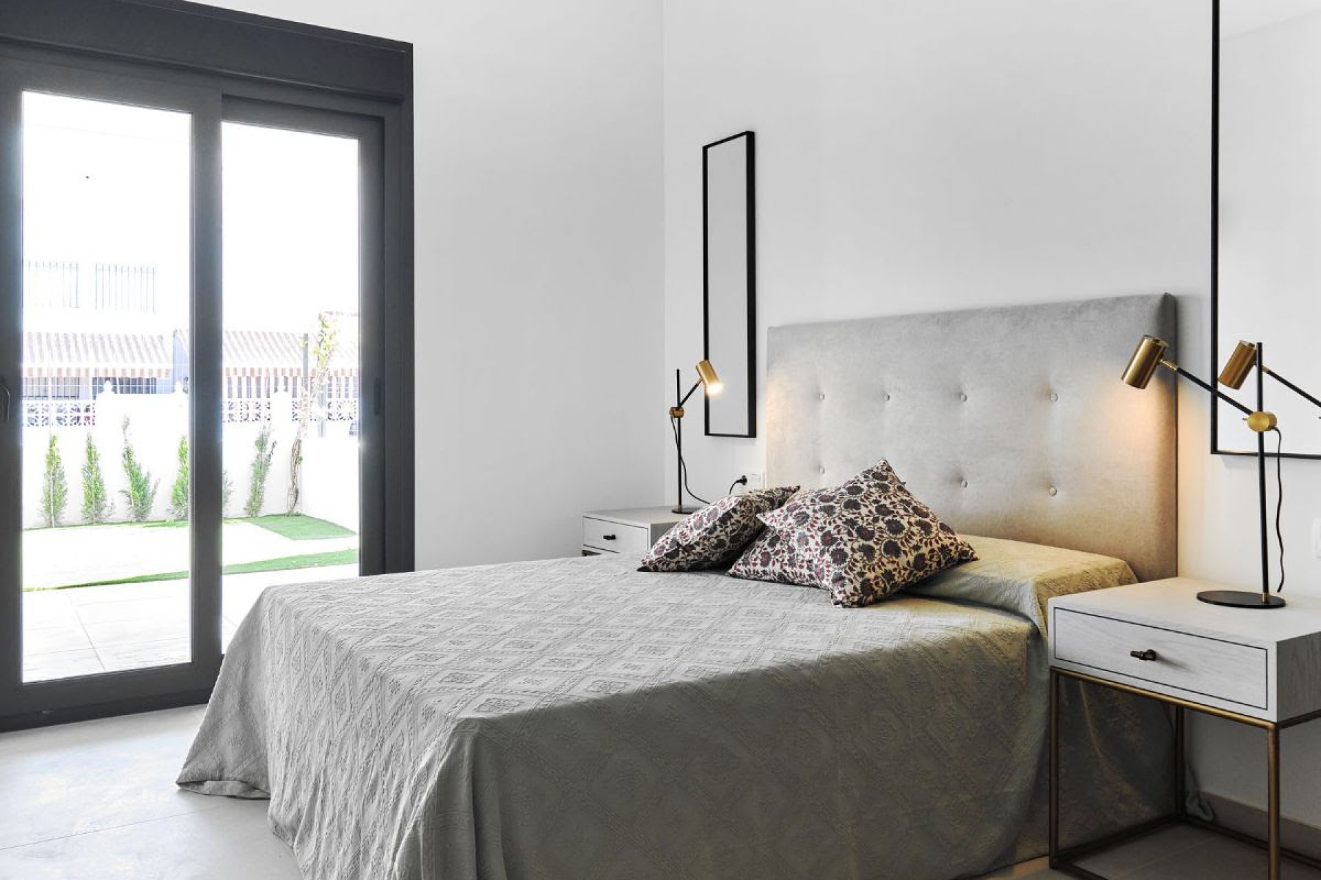 Новое здание - low-bungalow - Torrevieja