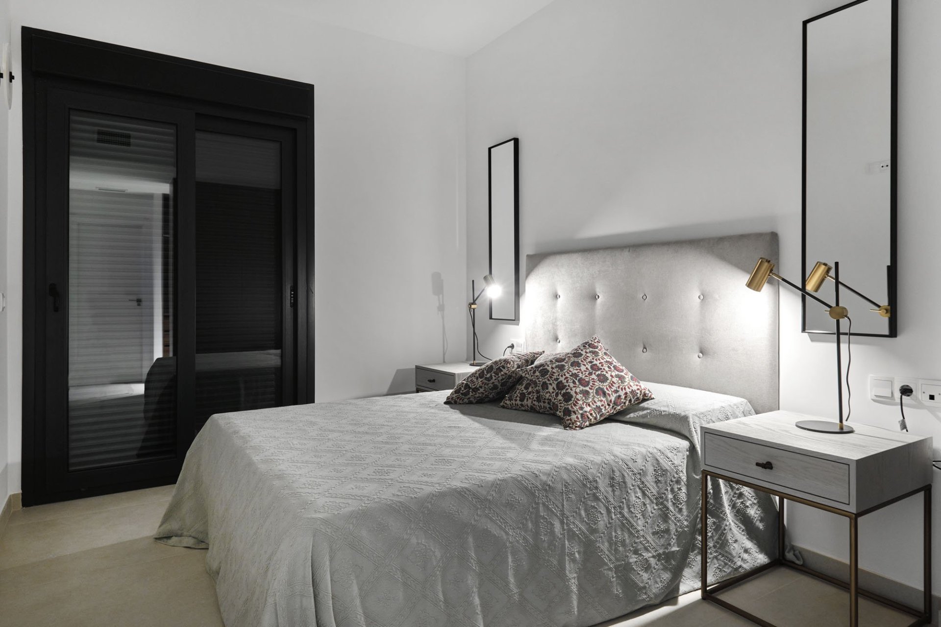 Новое здание - low-bungalow - Torrevieja