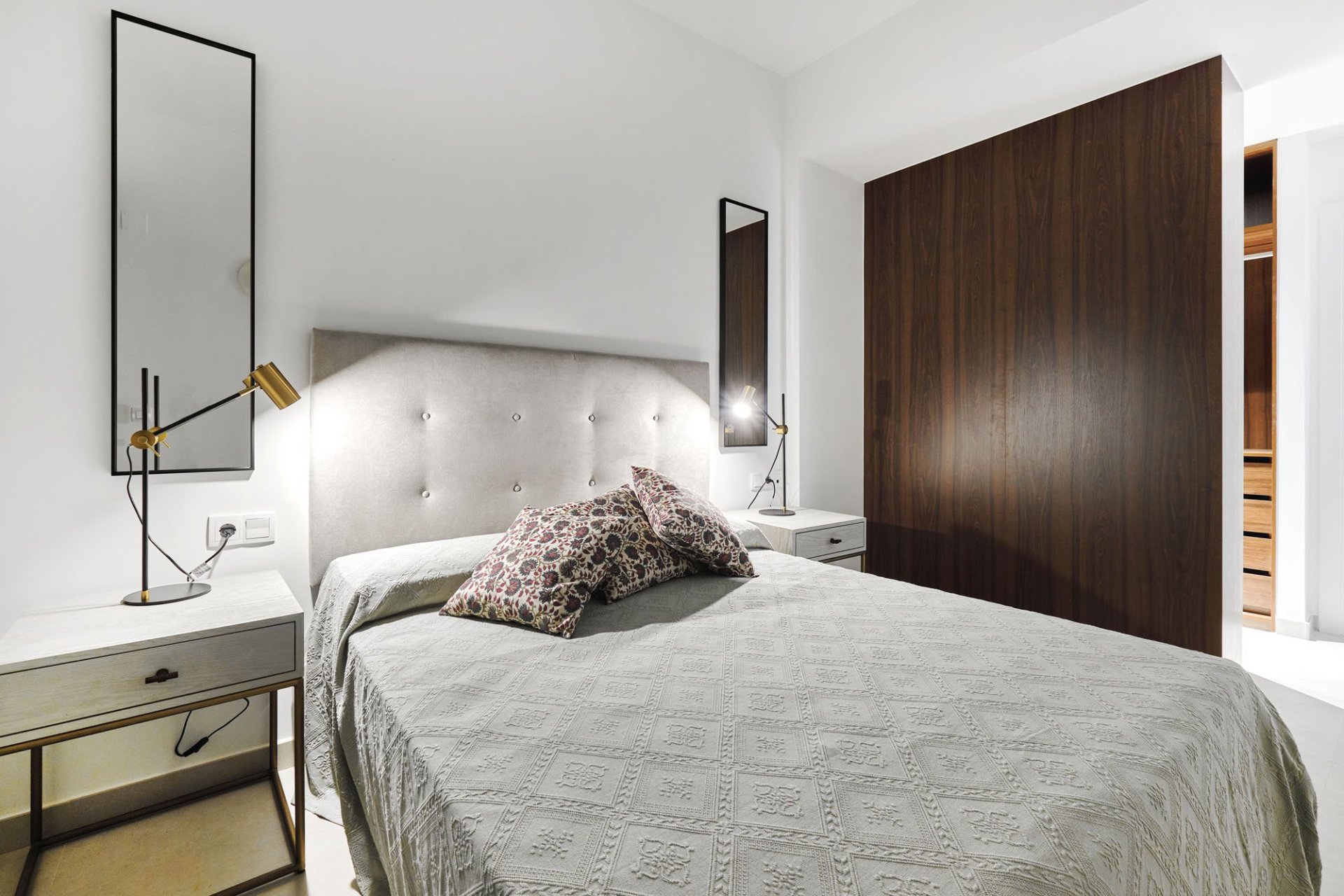 Новое здание - low-bungalow - Torrevieja