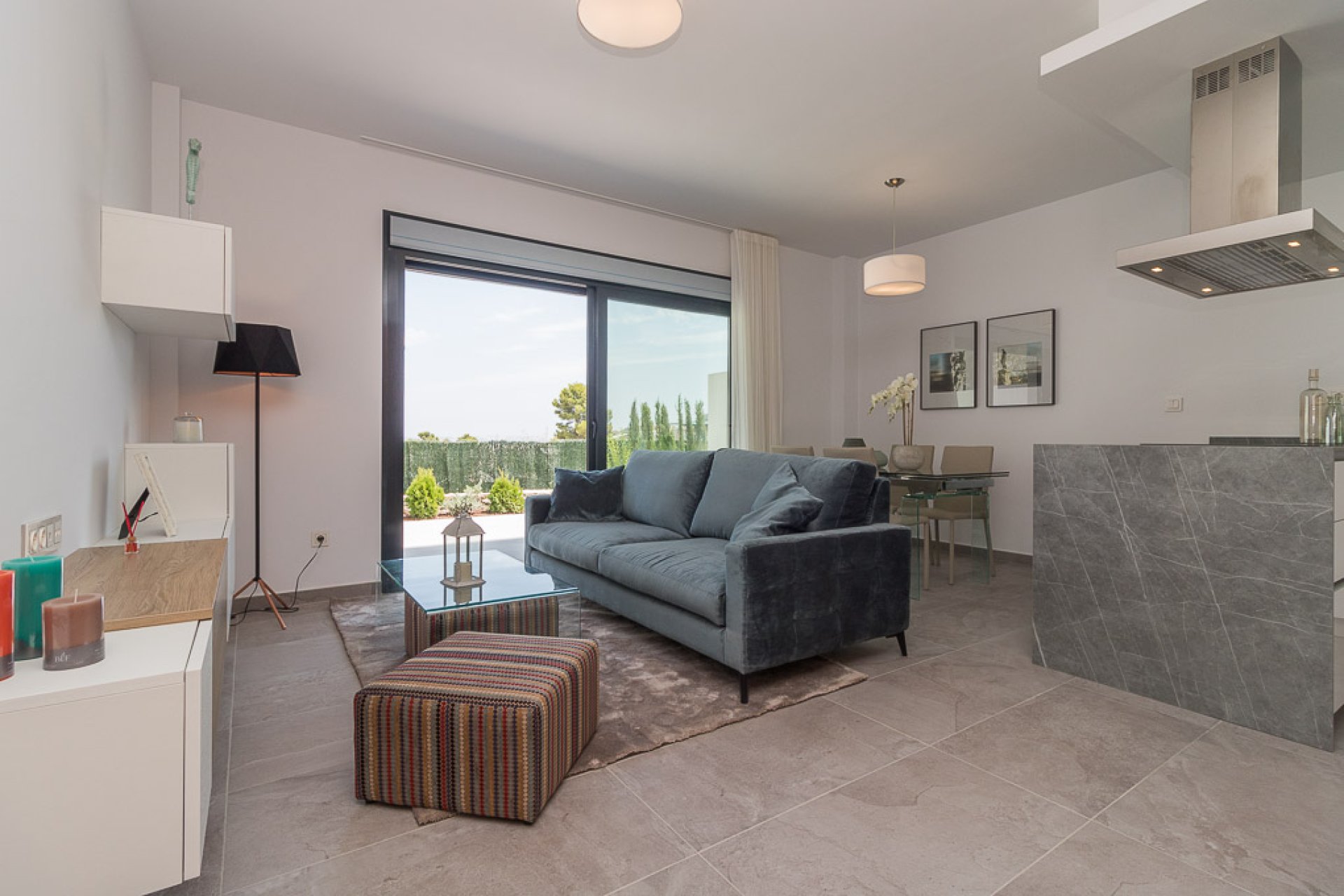 Новое здание - low-bungalow - Torrevieja