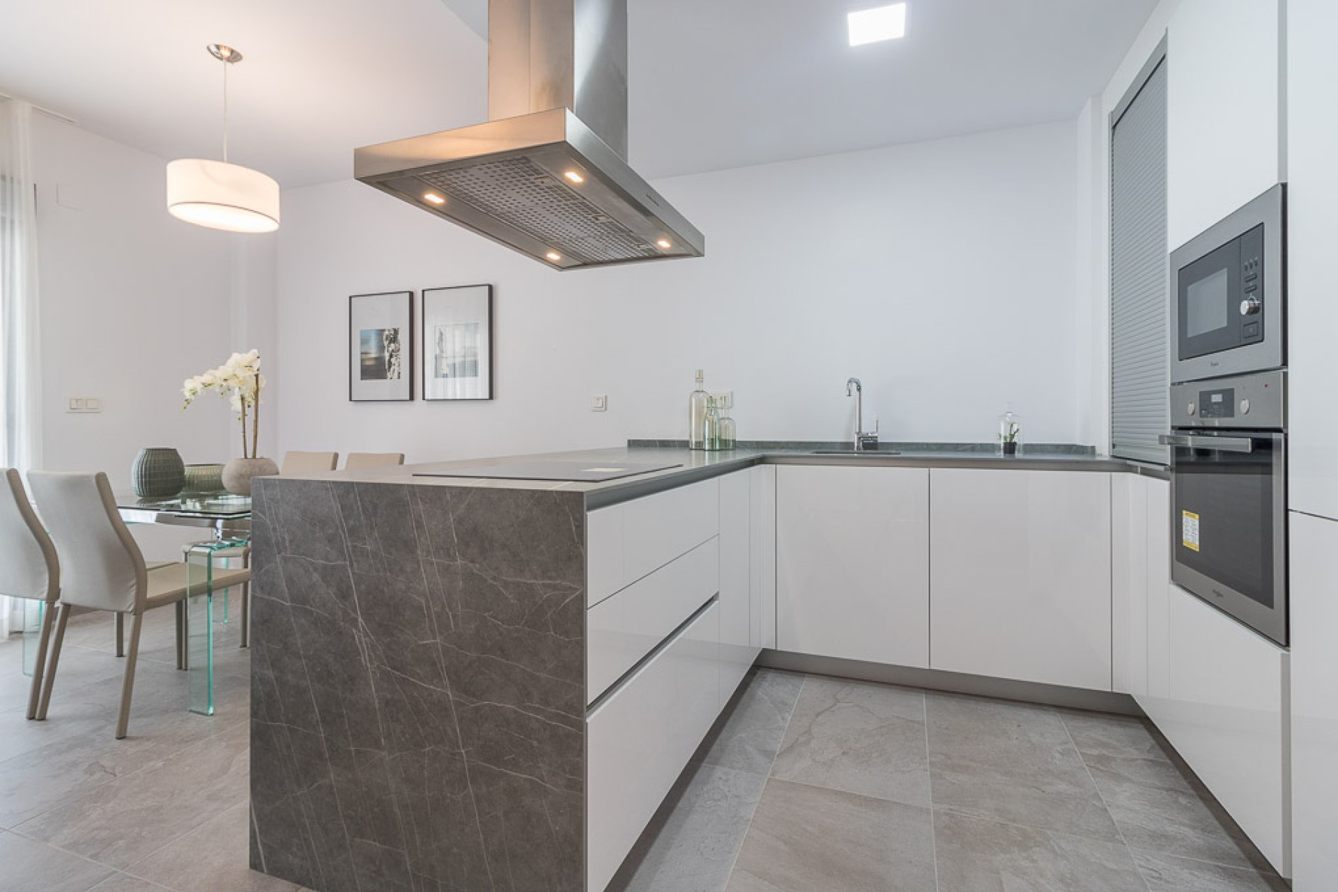 Новое здание - low-bungalow - Torrevieja