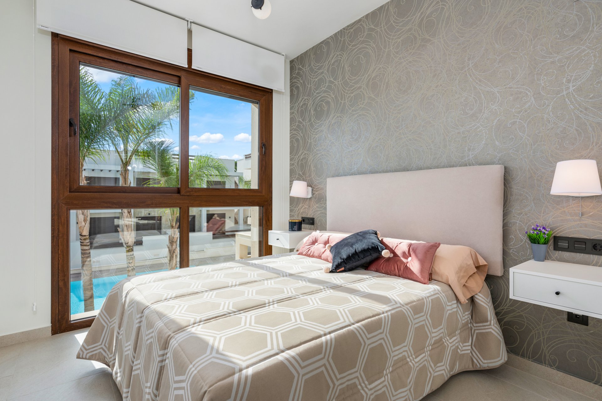Новое здание - low-bungalow - Torrevieja