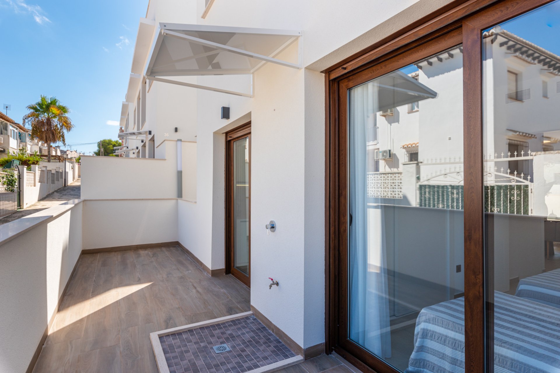 Новое здание - low-bungalow - Torrevieja