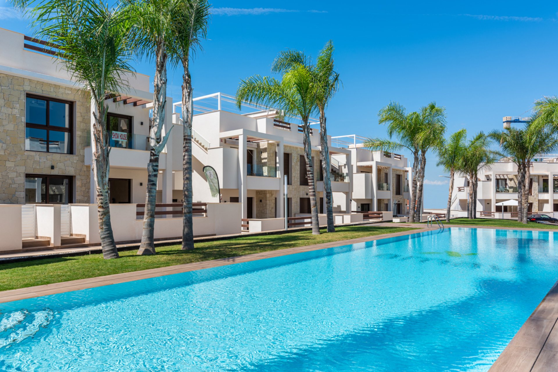 Новое здание - low-bungalow - Torrevieja
