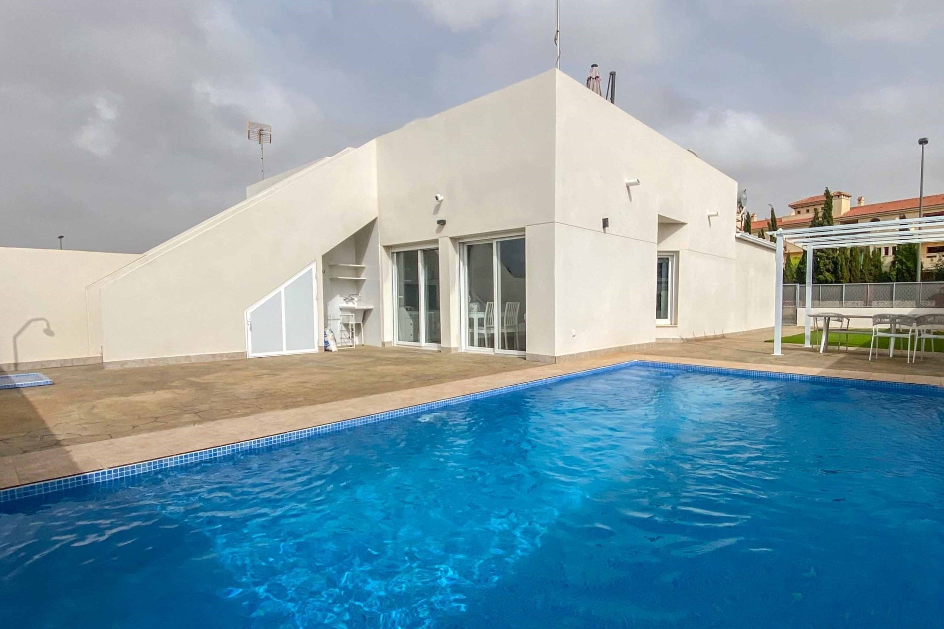 Новое здание - semi-detached - Los Alcázares