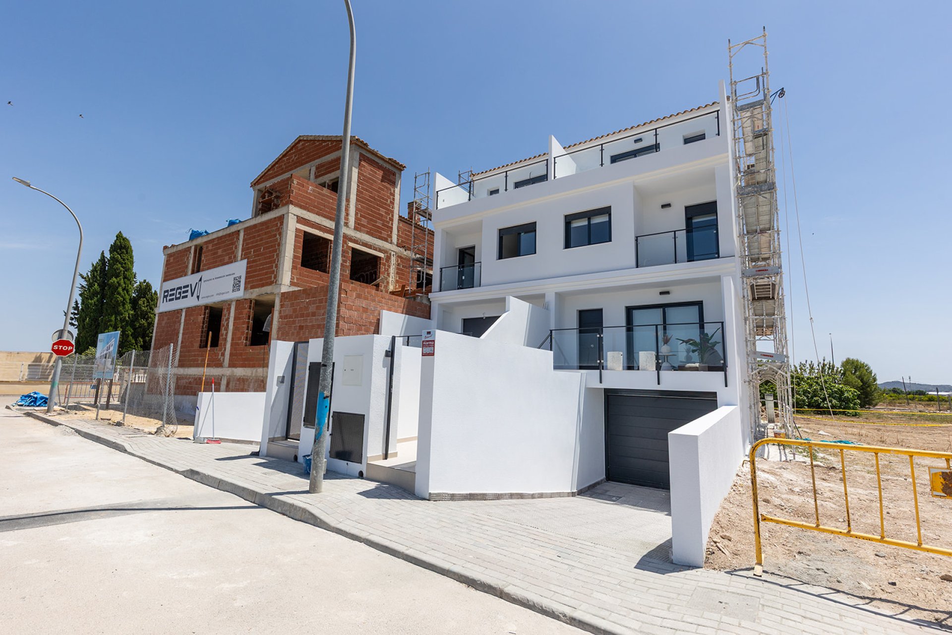 Новое здание - semi-detached - Rafal