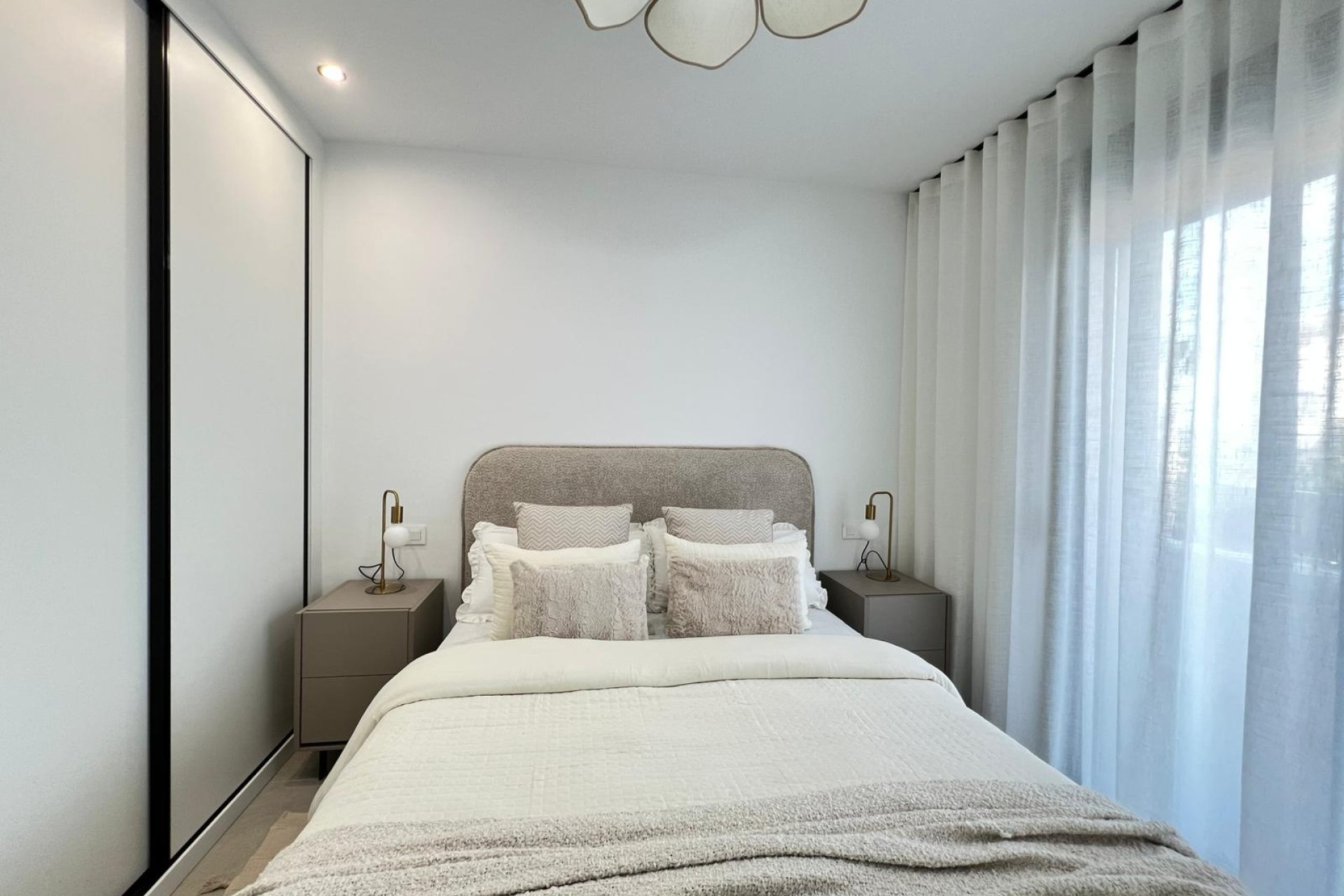 Новое здание - terraced - Benferri