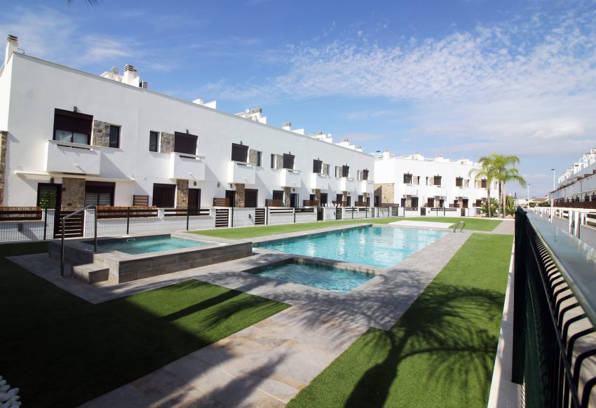 Новое здание - terraced - Pilar de la Horadada