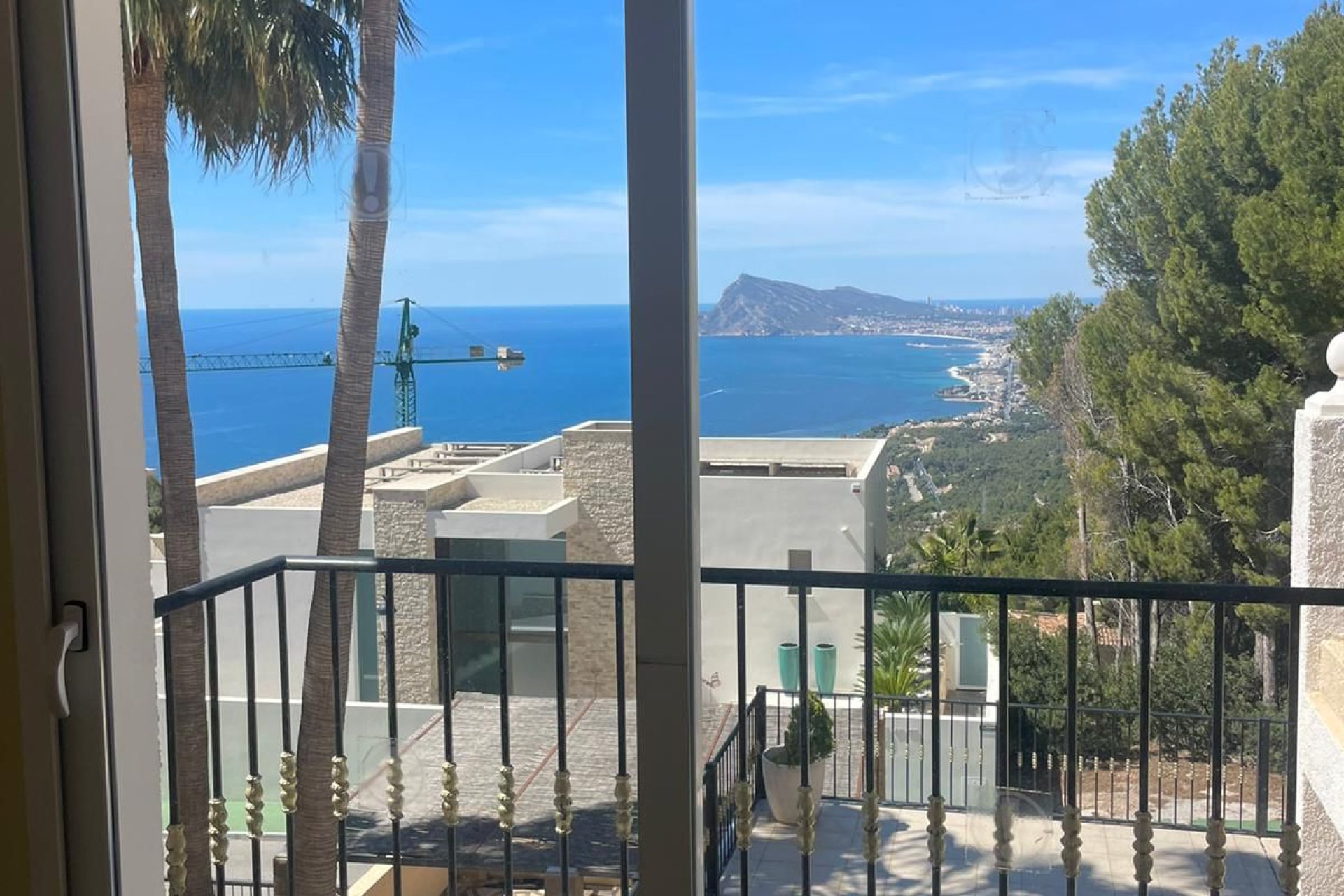 Новое здание - Villa - Altea