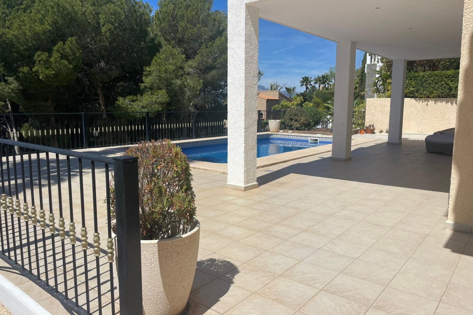 Новое здание - Villa - Altea