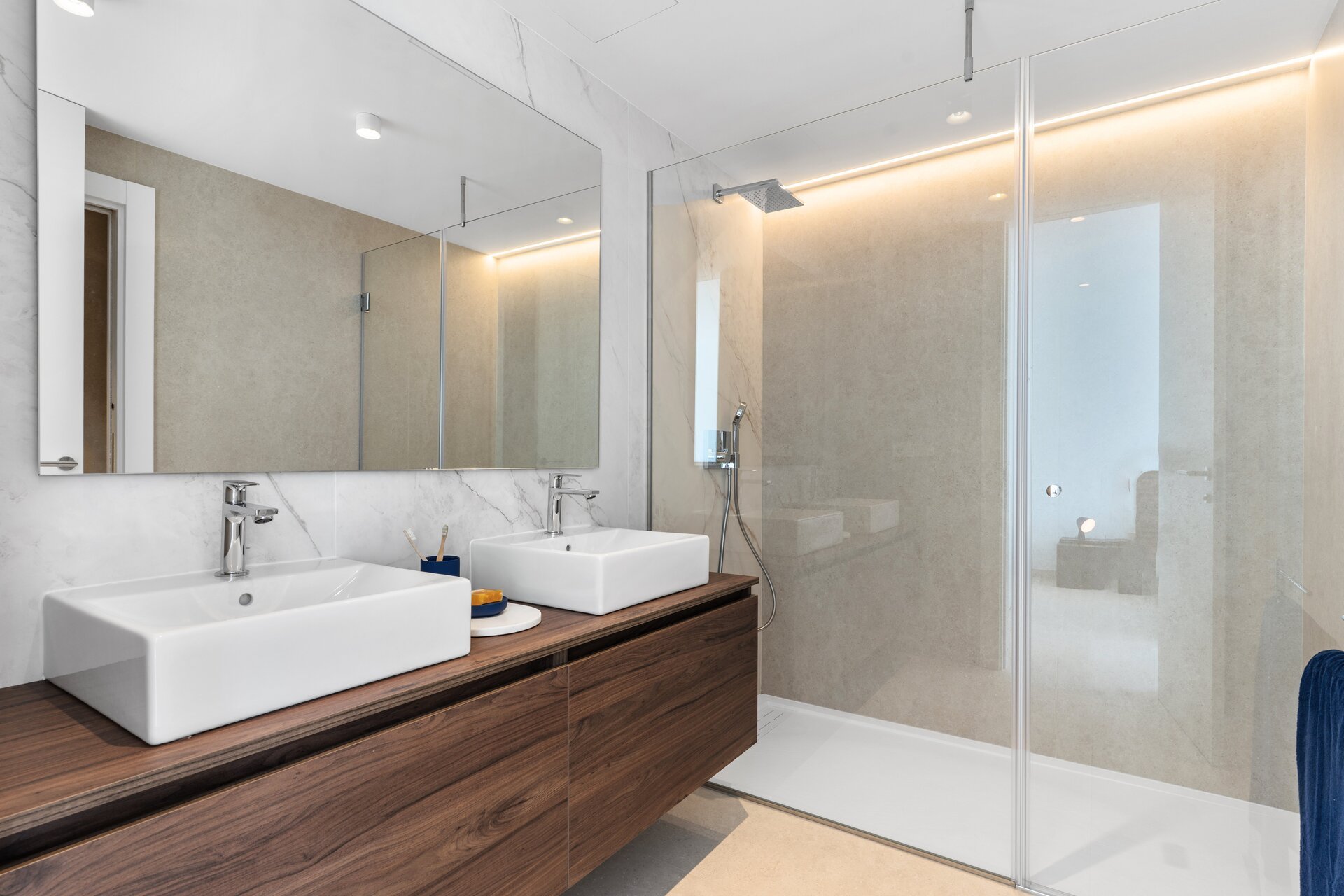 Новое здание - Villa - Altea