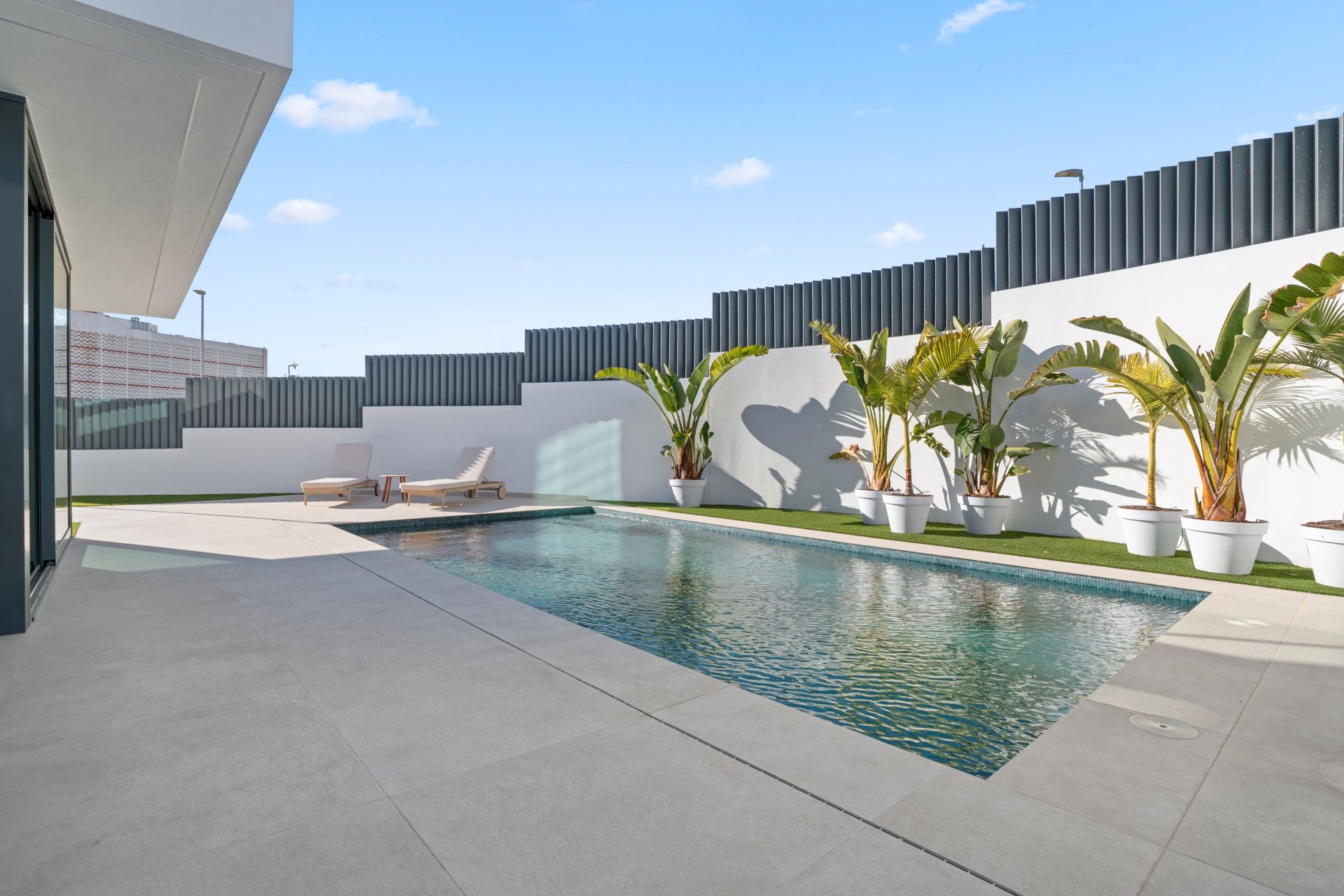 Новое здание - Villa - Benidorm