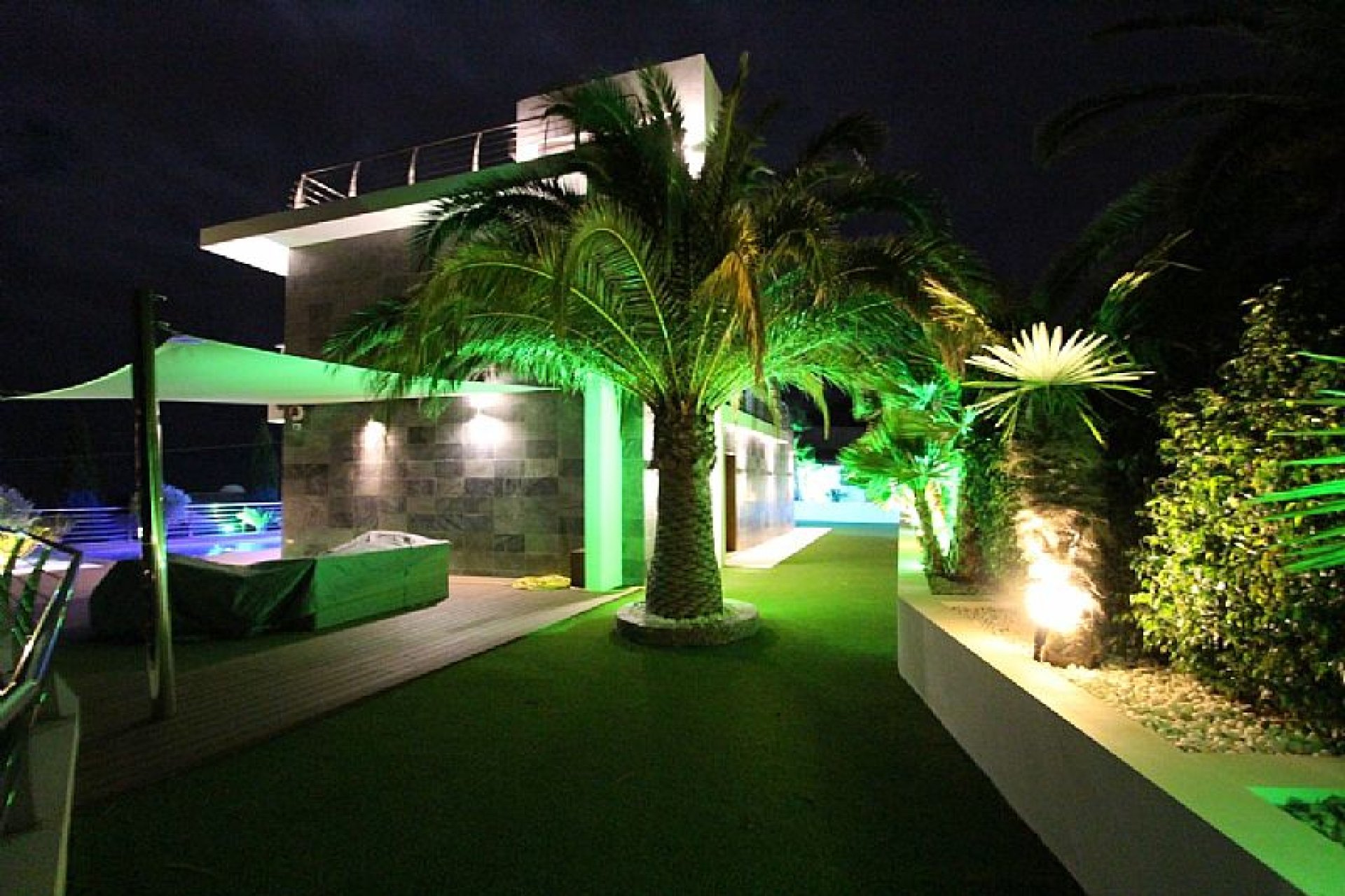 Новое здание - Villa - Calpe