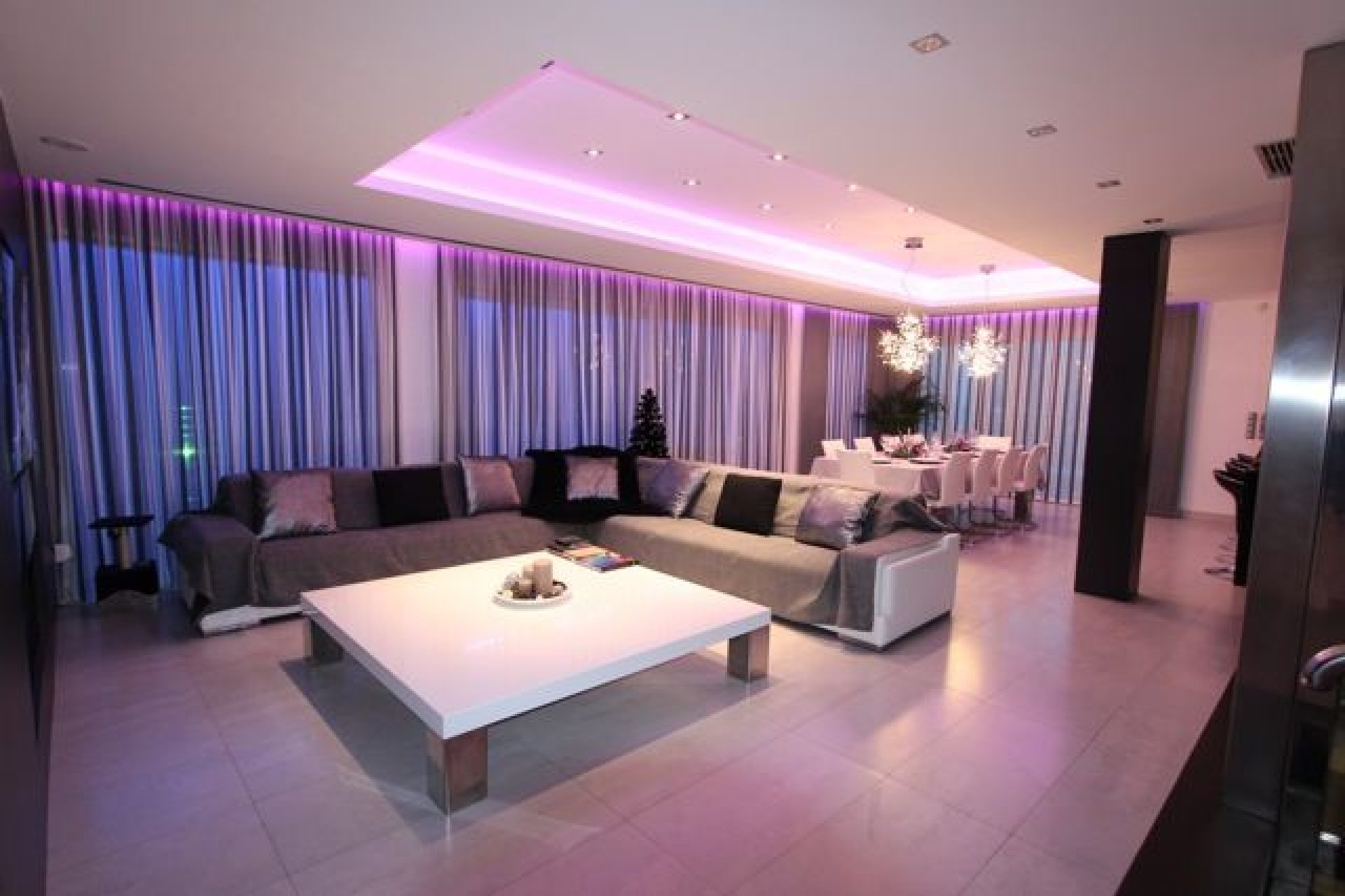 Новое здание - Villa - Calpe