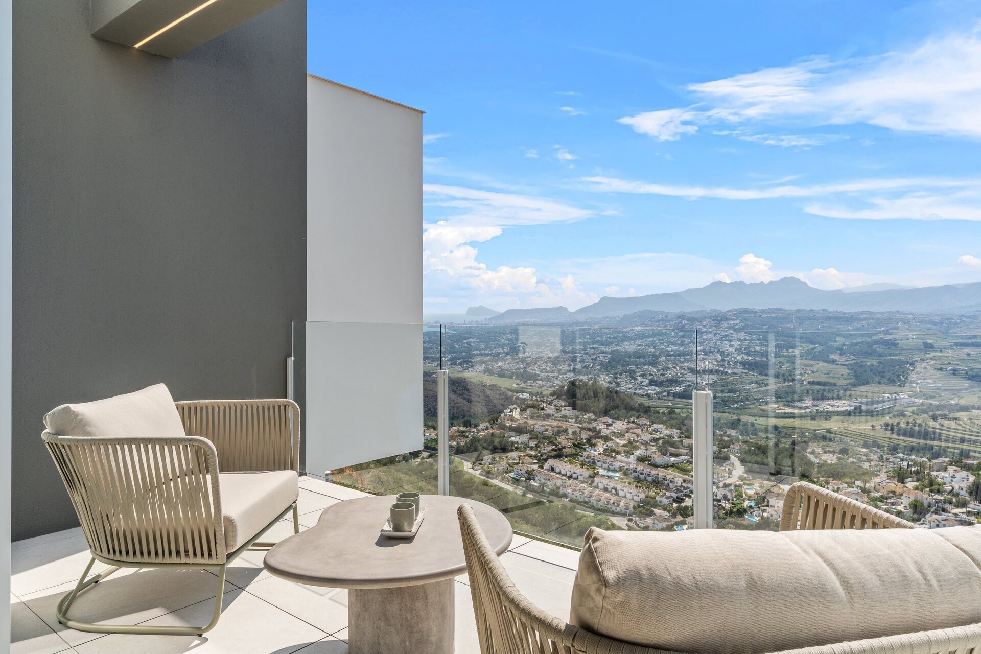 Новое здание - Villa - Cumbre del Sol